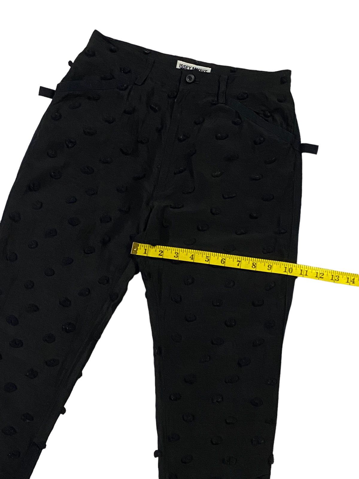 Issey Miyake Rare‼️Issey Miyake Decorated With Embossed Patterns Pants Size 28" / US 6 / IT 42 - 8 Thumbnail