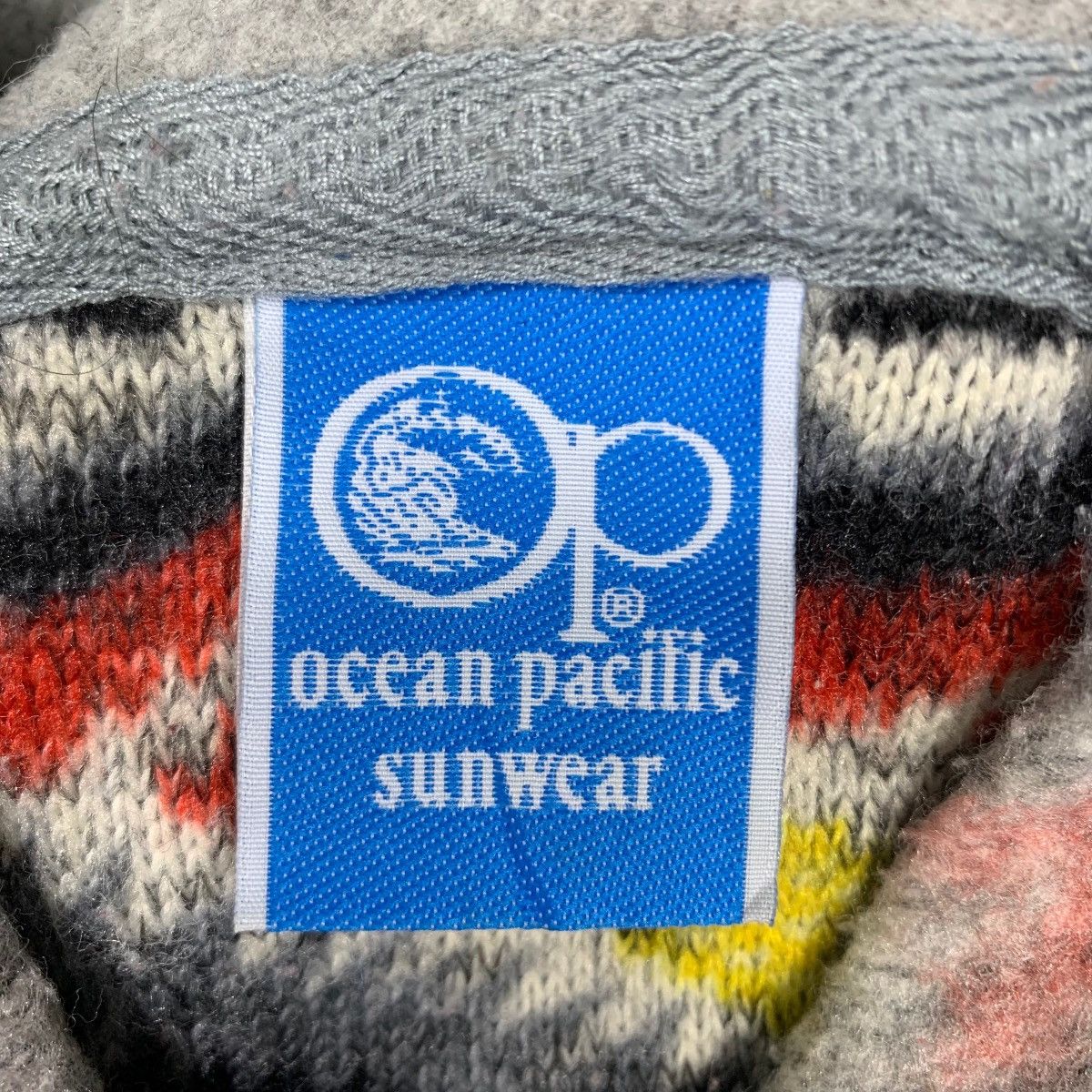 Vintage Vintage Ocean Pasific Sunwear Surf Style Surf Wear Hoodie Size US XL / EU 56 / 4 - 5 Thumbnail