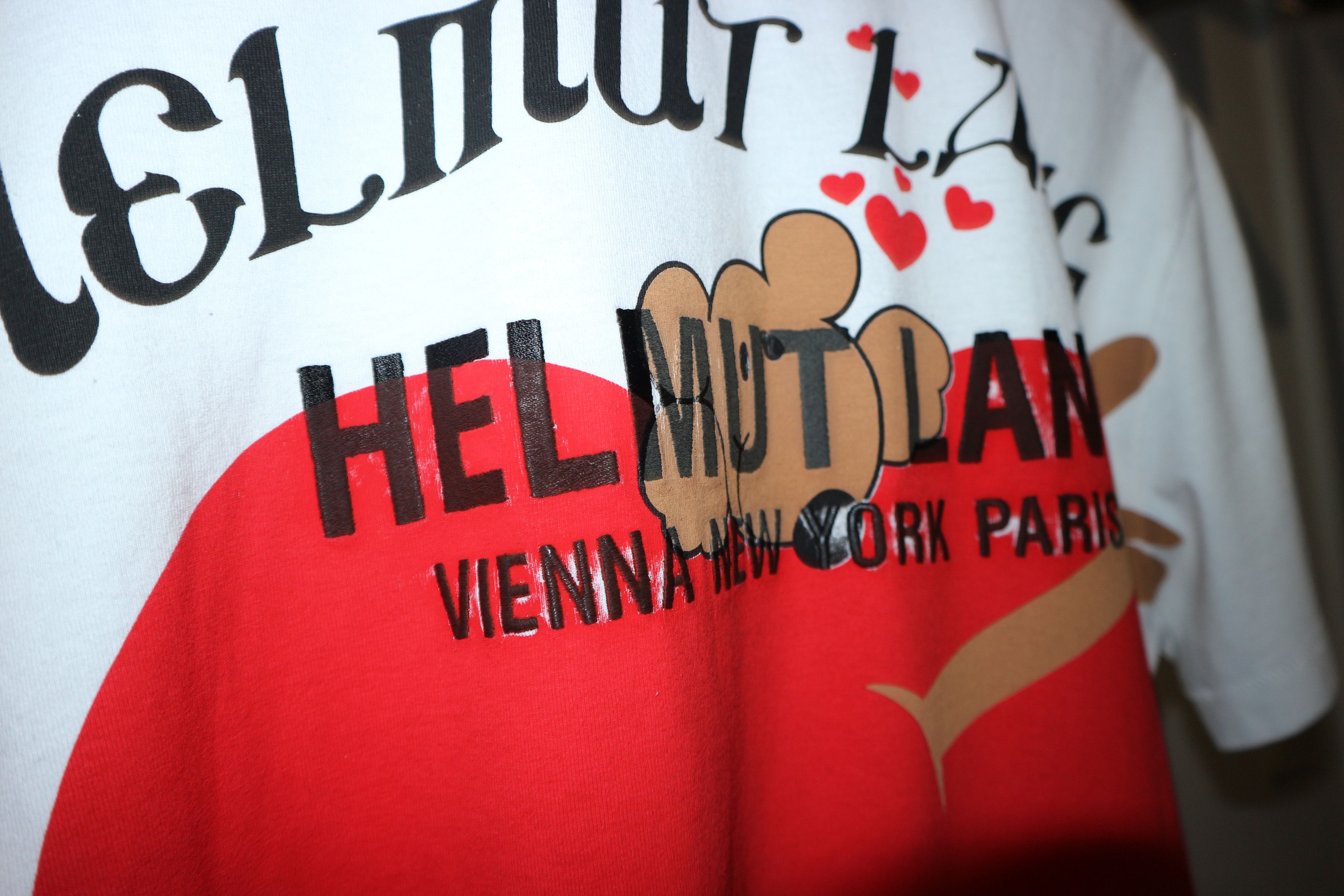 Helmut Lang teddy bear valentine t-shirt Size US S / EU 44-46 / 1 - 12 Thumbnail