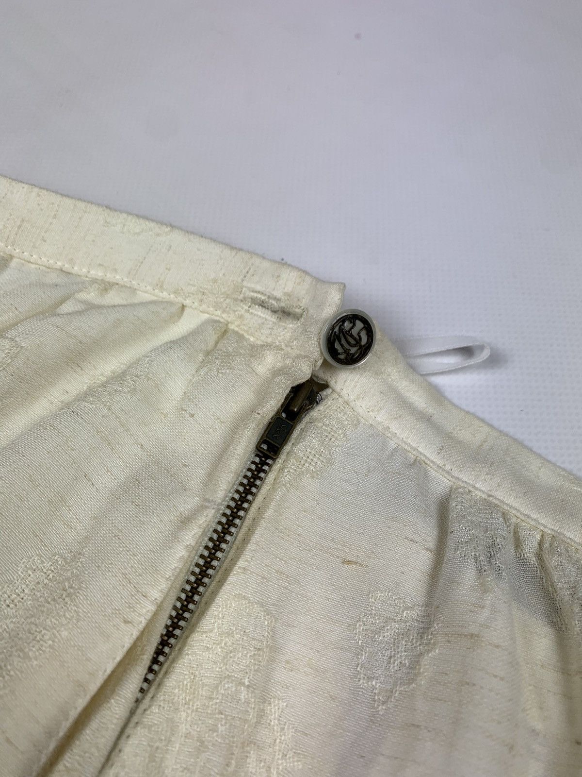 Japanese Brand × Matsuda Matsuda Vintage women’s log skirt size 25" made in japan Size 25" / US 0 / IT 36 - 4 Thumbnail
