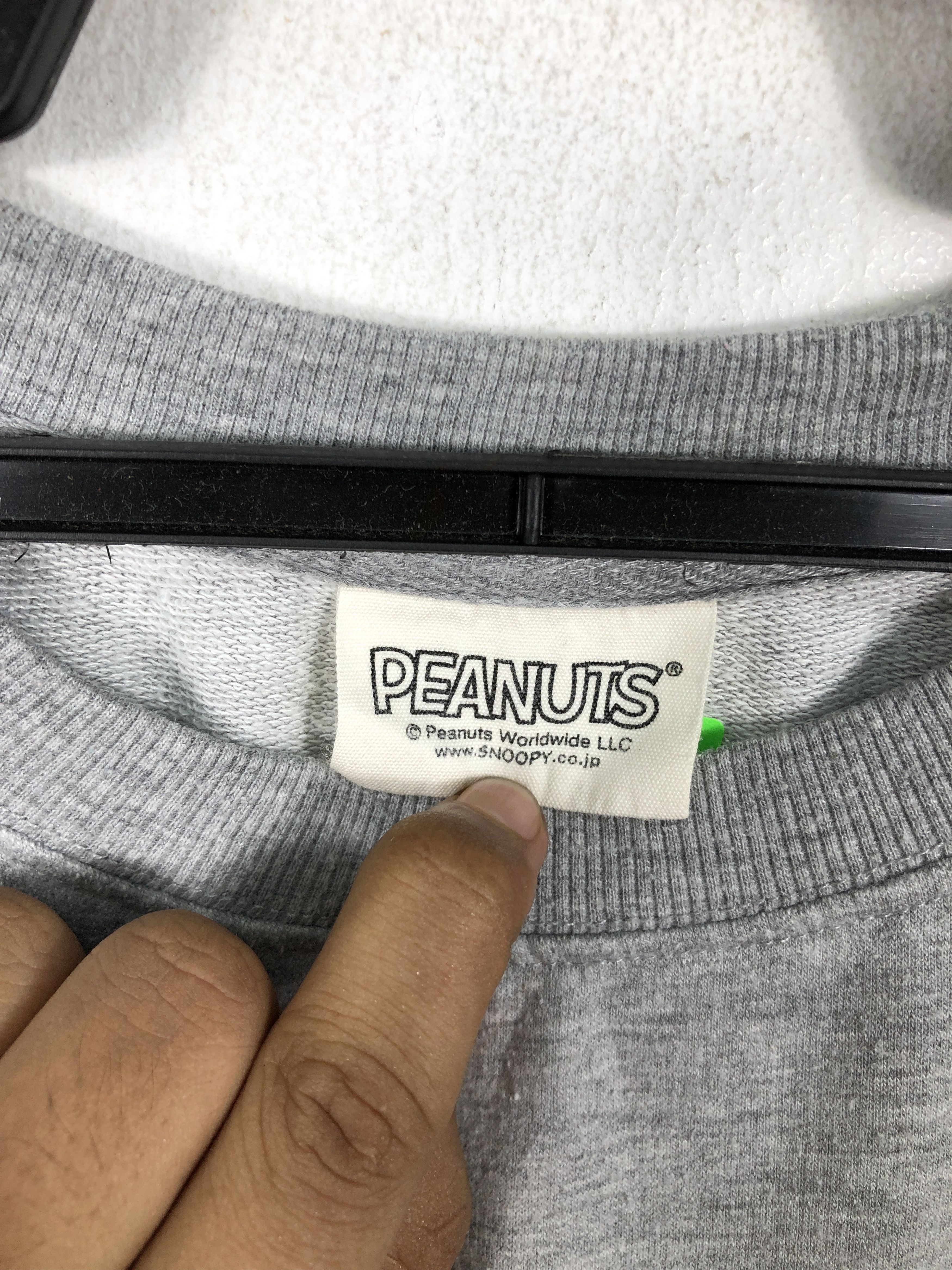 Japanese Brand × Peanuts Vintage Y2K Snoopy by Peanuts Sweatshirt Jumper Size US M / EU 48-50 / 2 - 9 Thumbnail