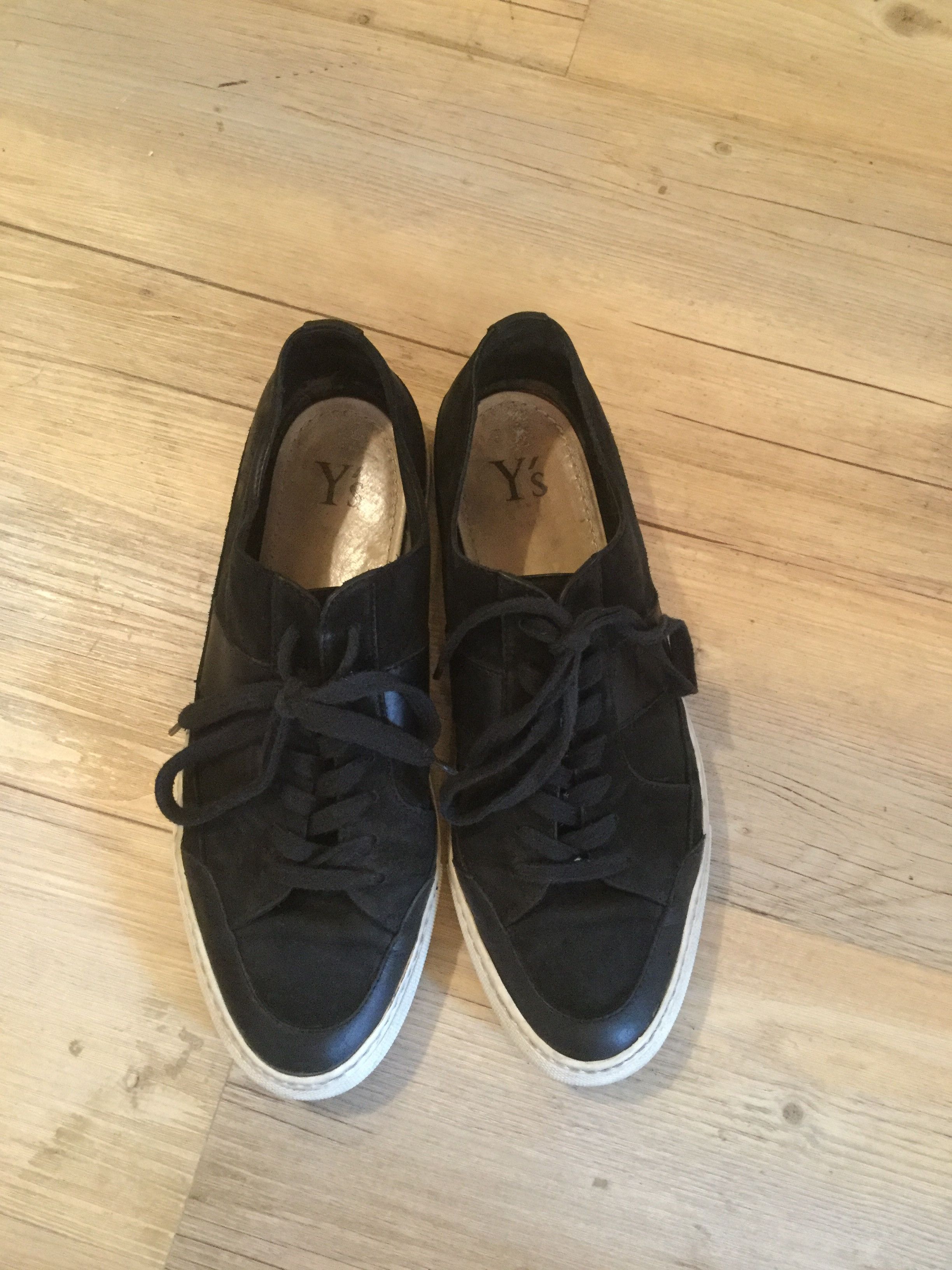 Yohji Yamamoto Low top trainers.Like Common Projects or Marsell Size US 8 / EU 41 - 5 Thumbnail