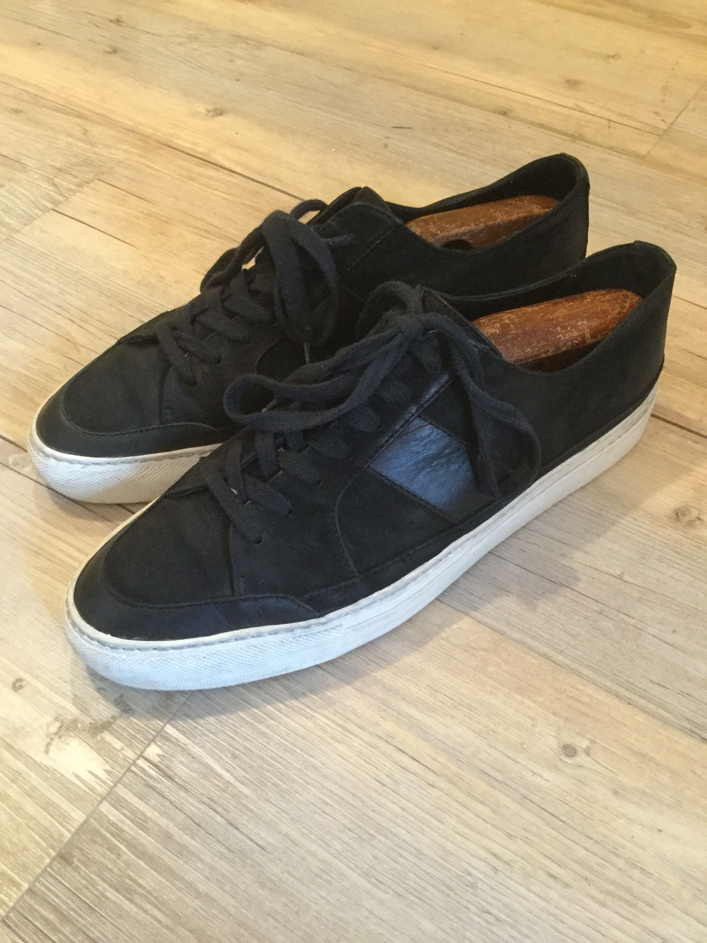 Yohji Yamamoto Low top trainers.Like Common Projects or Marsell Size US 8 / EU 41 - 1 Thumbnail