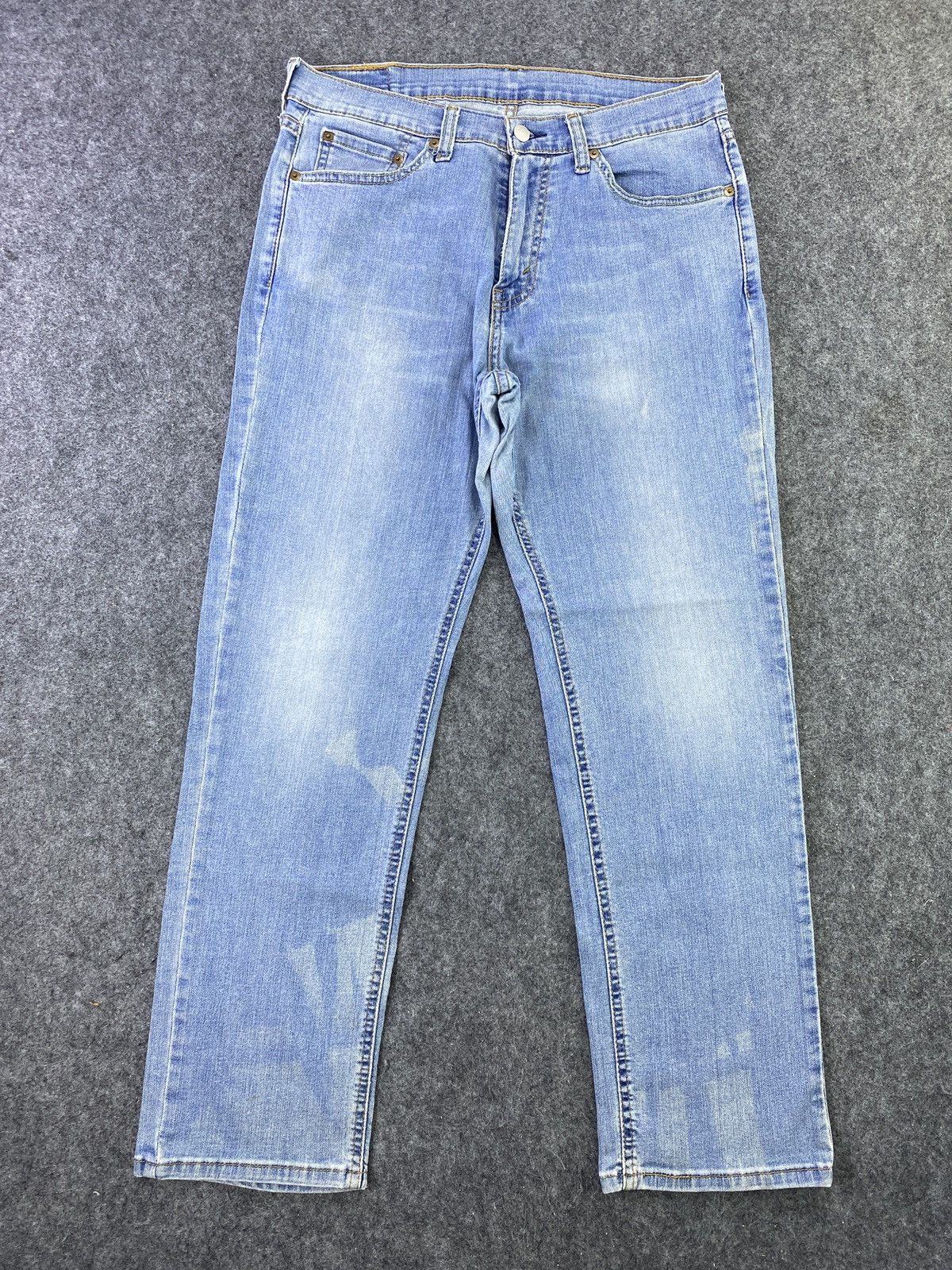 Vintage Levis 541 Blue Wash Jeans - J597