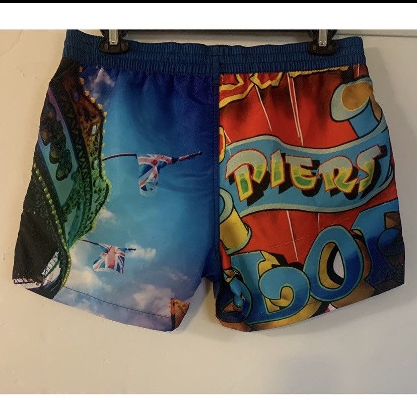 Paul Smith PAUL SMITH BRIGHTON PHOTO SWIM SHORTS Size US 31 - 5 Thumbnail