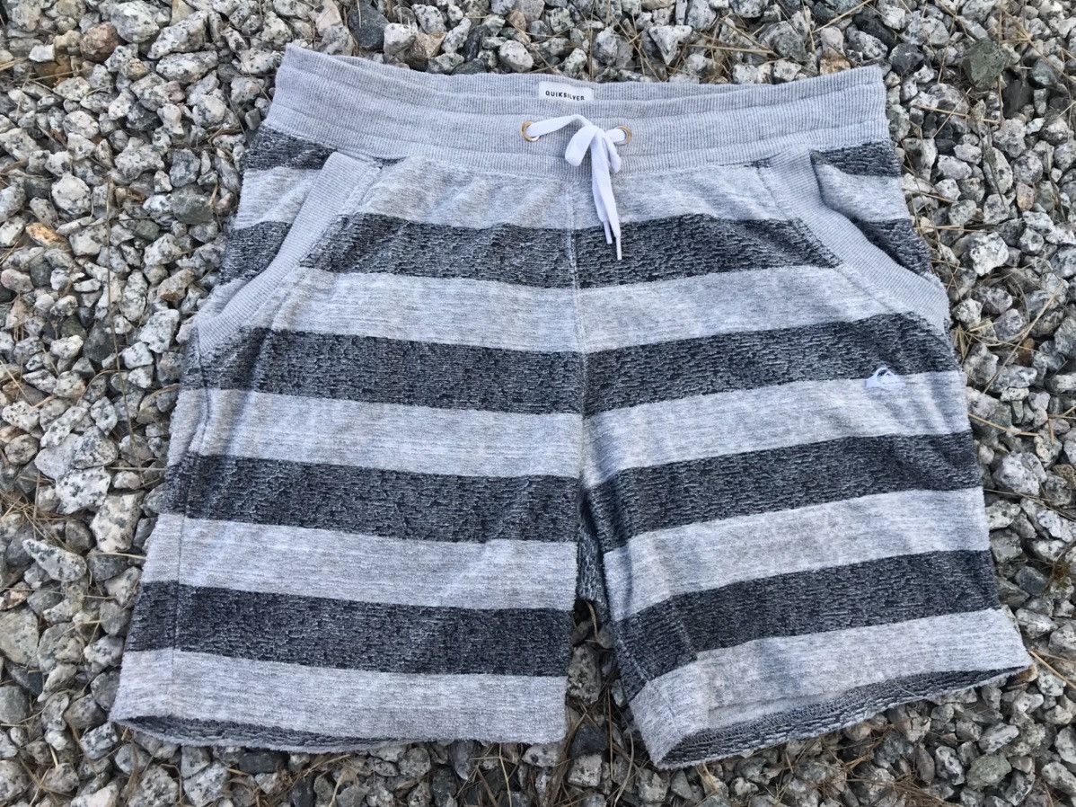 Quiksilver Vintage y2k Quiksilver Stripes Short Pants jnco jorts lgb Size US 34 / EU 50 - 1 Thumbnail