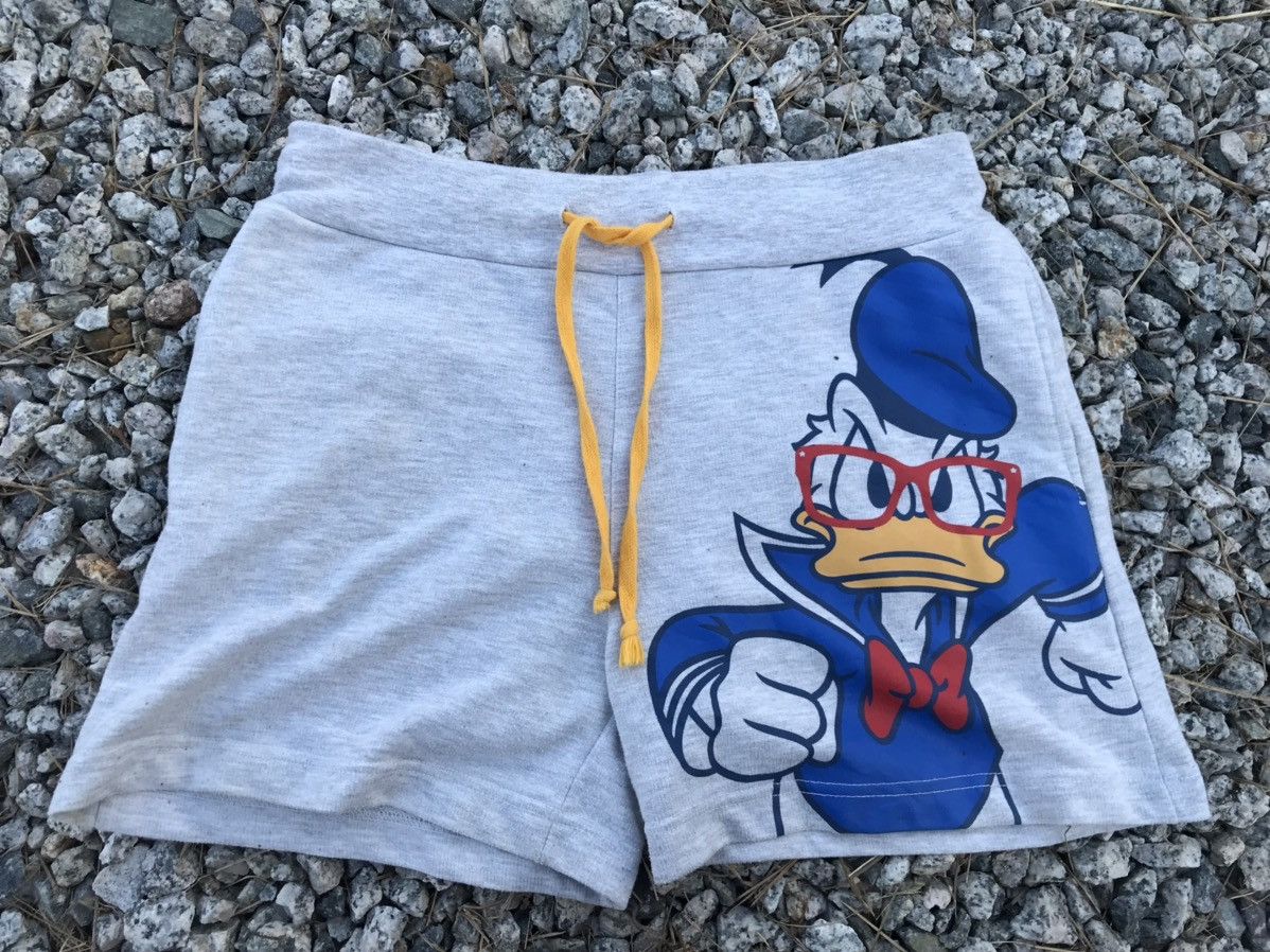 image of Anima x Disney Donald Duck Short Pants in Grey, Men's (Size 32)