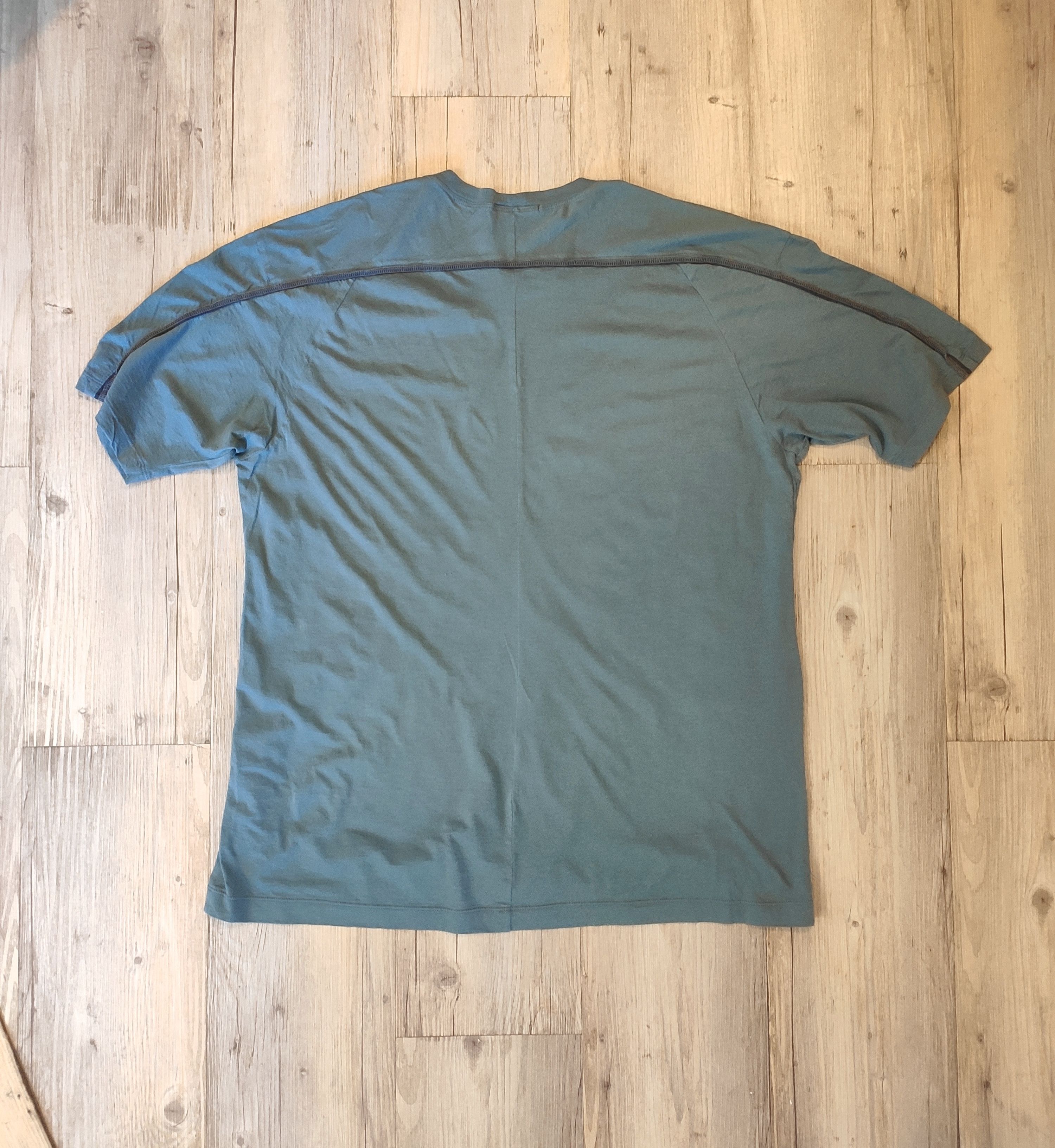 The Viridi-anne Back body line tee.Like Ziggy Chen or Uma Wang Size US XL / EU 56 / 4 - 5 Thumbnail