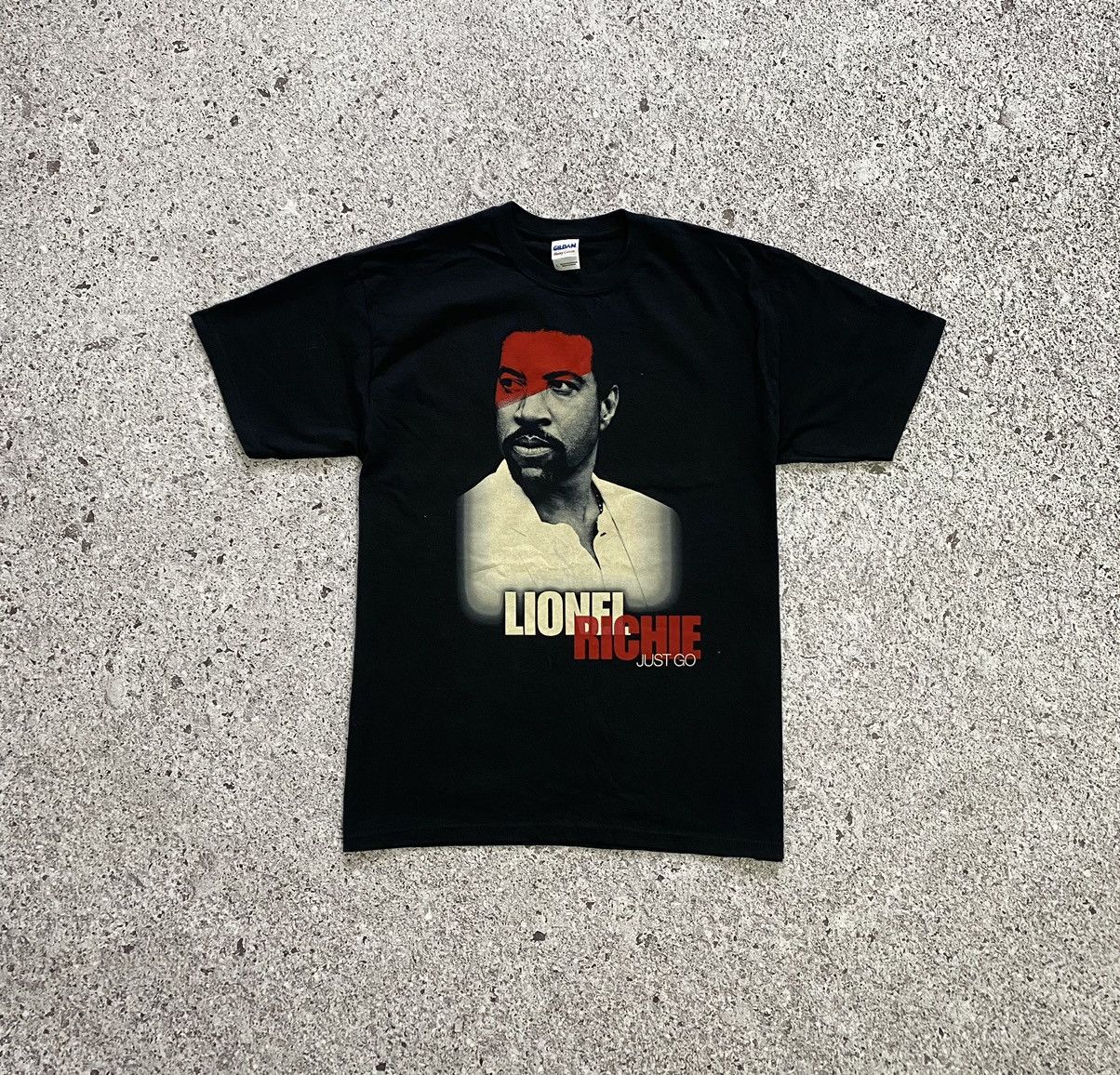 Band Tees × Vintage Vintage Lionel Richie Just Go Tour 2009 T-shirt Size US L / EU 52-54 / 3 - 1 Thumbnail