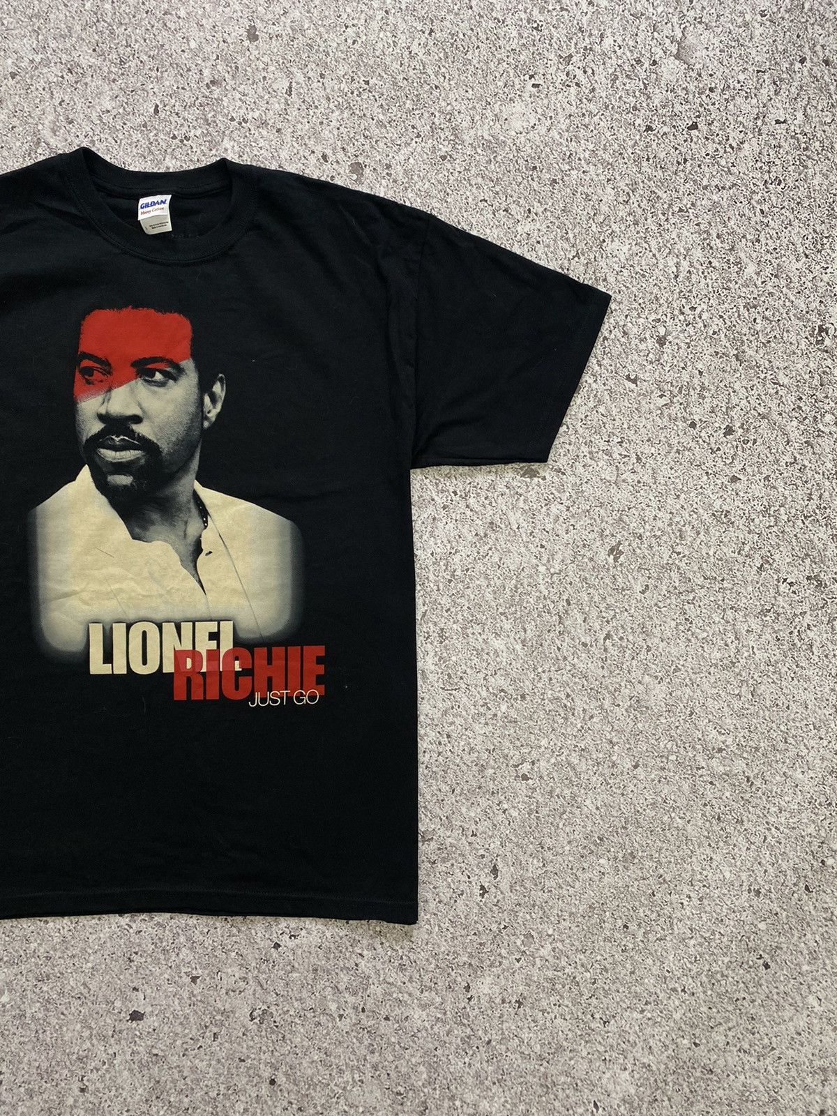Band Tees × Vintage Vintage Lionel Richie Just Go Tour 2009 T-shirt Size US L / EU 52-54 / 3 - 3 Thumbnail