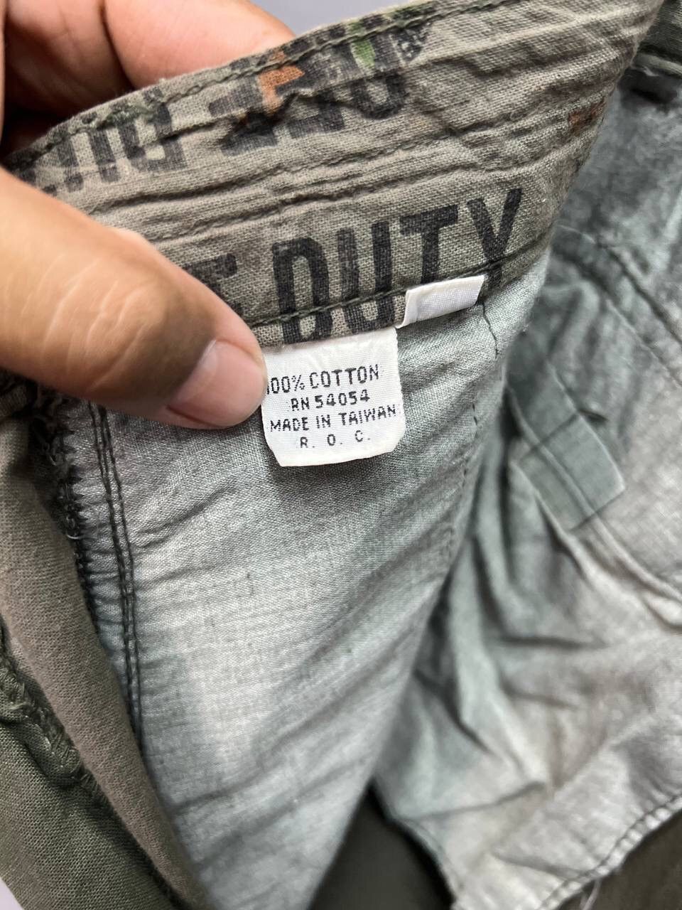 Bugle Boy BUGLE BOY OFF DUTY CARGO PANTS Size US 28 / EU 44 - 10 Thumbnail