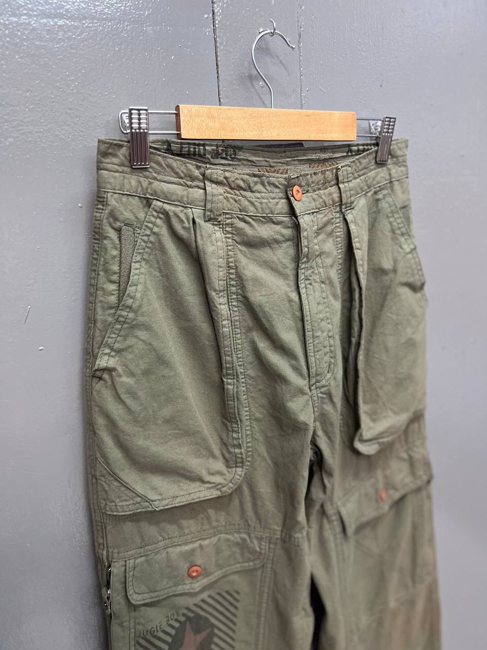 Bugle Boy BUGLE BOY OFF DUTY CARGO PANTS Size US 28 / EU 44 - 4 Thumbnail