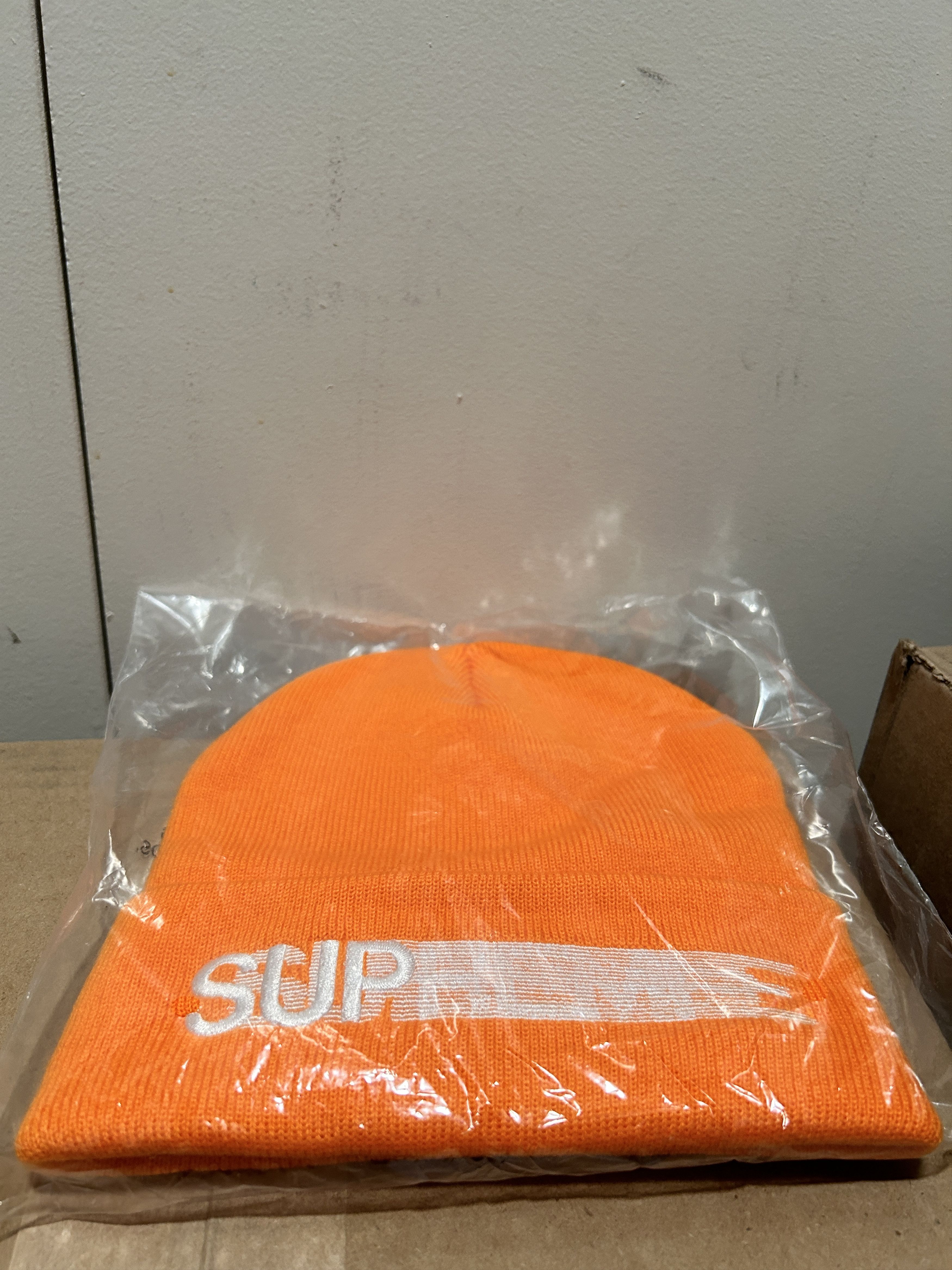 Supreme Supreme MOTION LOGO BEANIE S/S 23- orange Size ONE SIZE - 1 Thumbnail