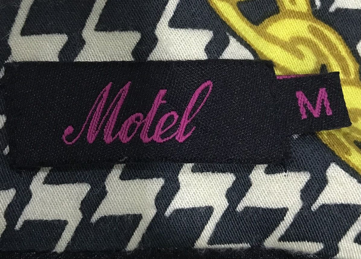 Designer MOTEL DESIGN KIMONO LONG SLEEVE SHIRT Size US M / EU 48-50 / 2 - 10 Thumbnail