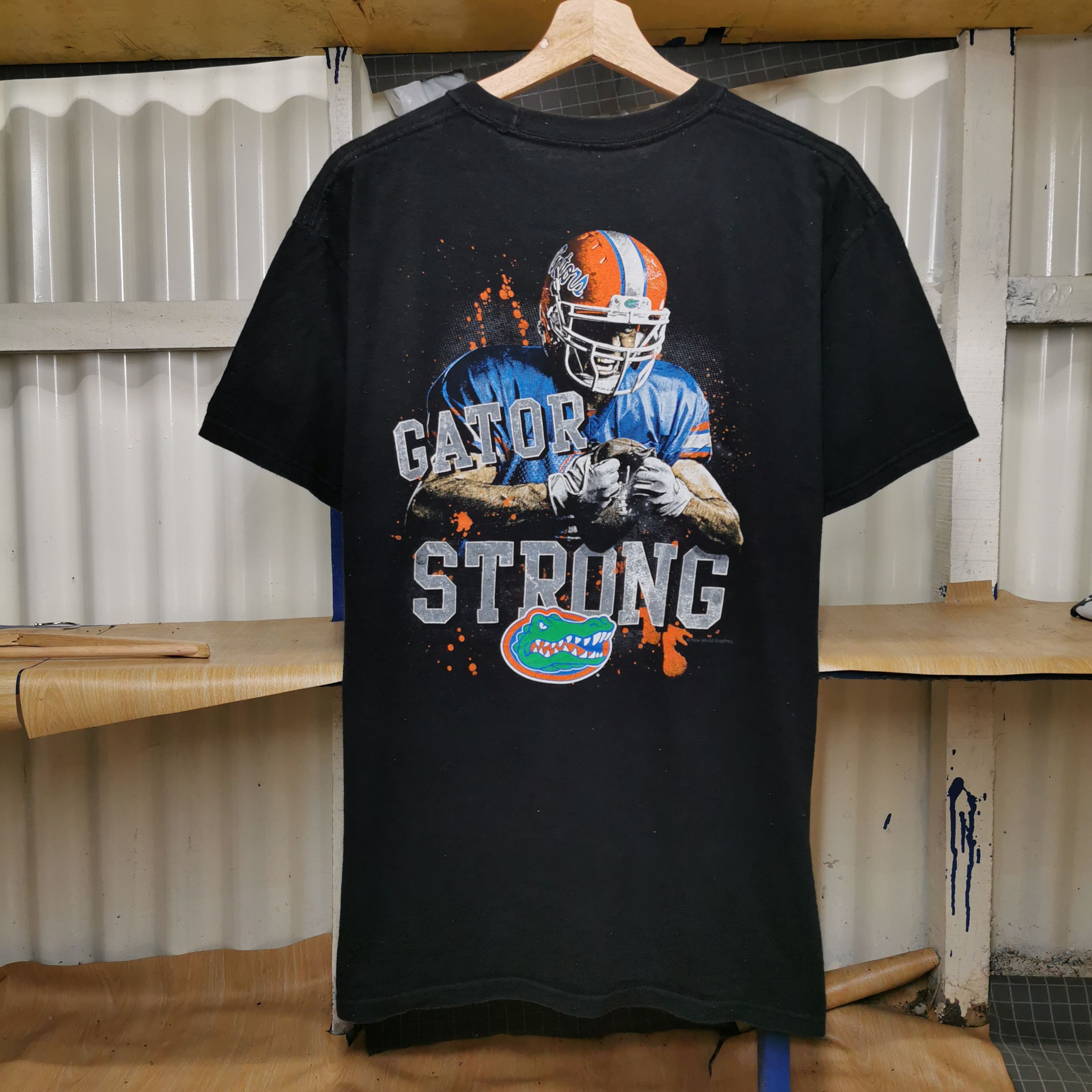 NFL Vintage gator strong tee Size US M / EU 48-50 / 2 - 1 Thumbnail