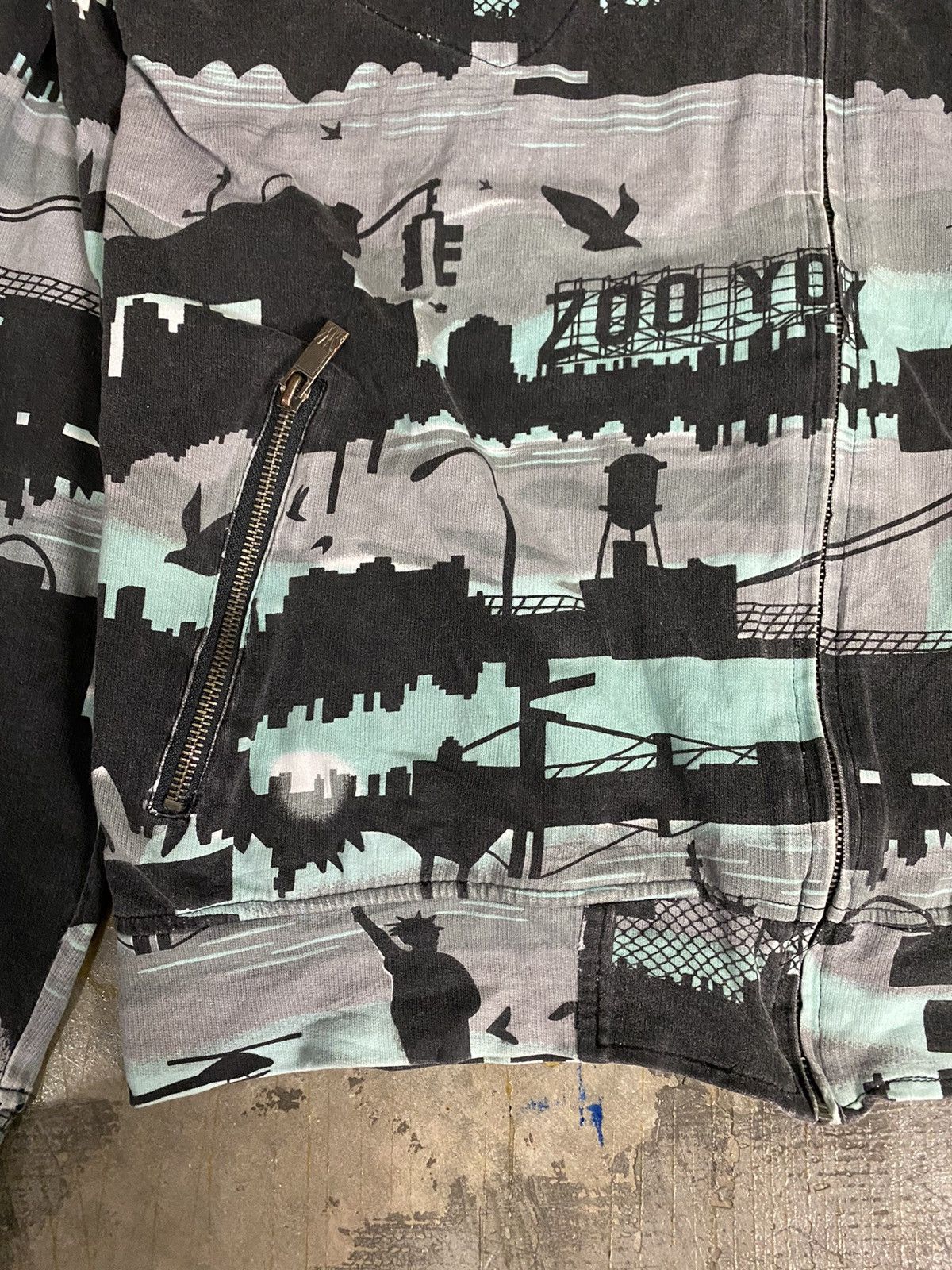 Futura × Zoo York Vtg New York City All over print iconic hoodie Size US XL / EU 56 / 4 - 7 Thumbnail