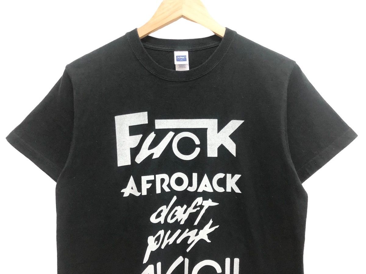 Band Tees RAVE 🔥 EDM TECHNO DJ DAFT PUNK AFROJACK AVICII KREWELLA TEE Size US M / EU 48-50 / 2 - 3 Thumbnail