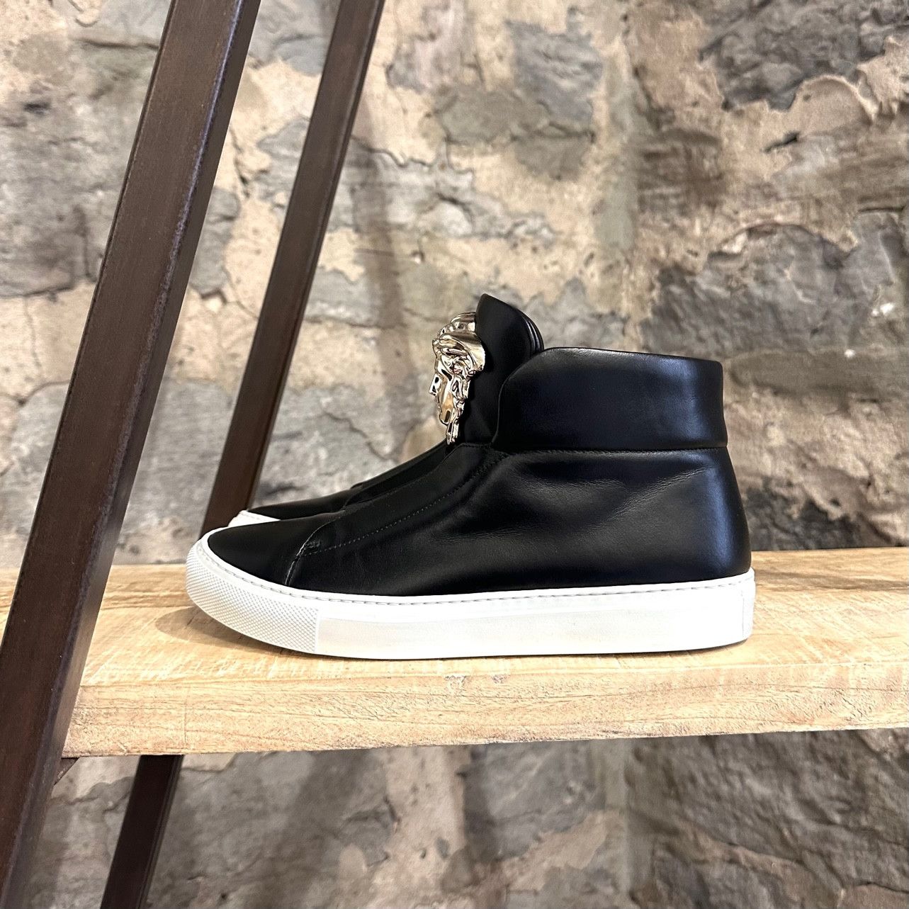 Versace Versace Black Leather Palazzo Medusa High-top Sneakers Size US 5.5 / IT 35.5 - 6 Thumbnail