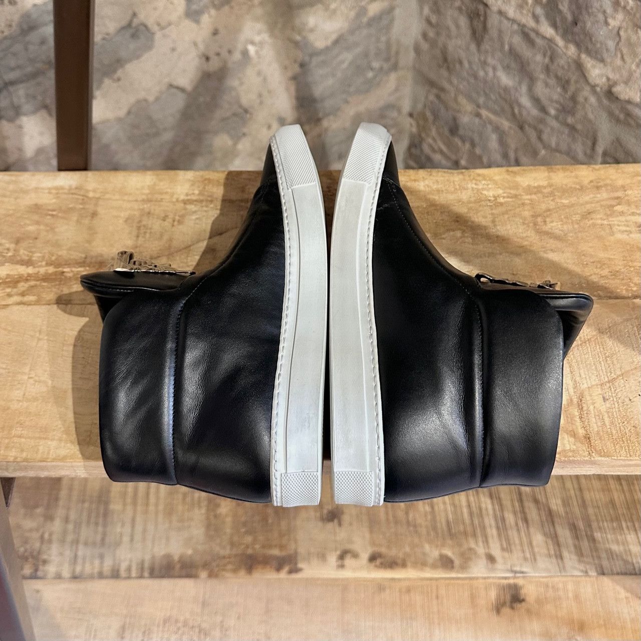 Versace Versace Black Leather Palazzo Medusa High-top Sneakers Size US 5.5 / IT 35.5 - 8 Thumbnail