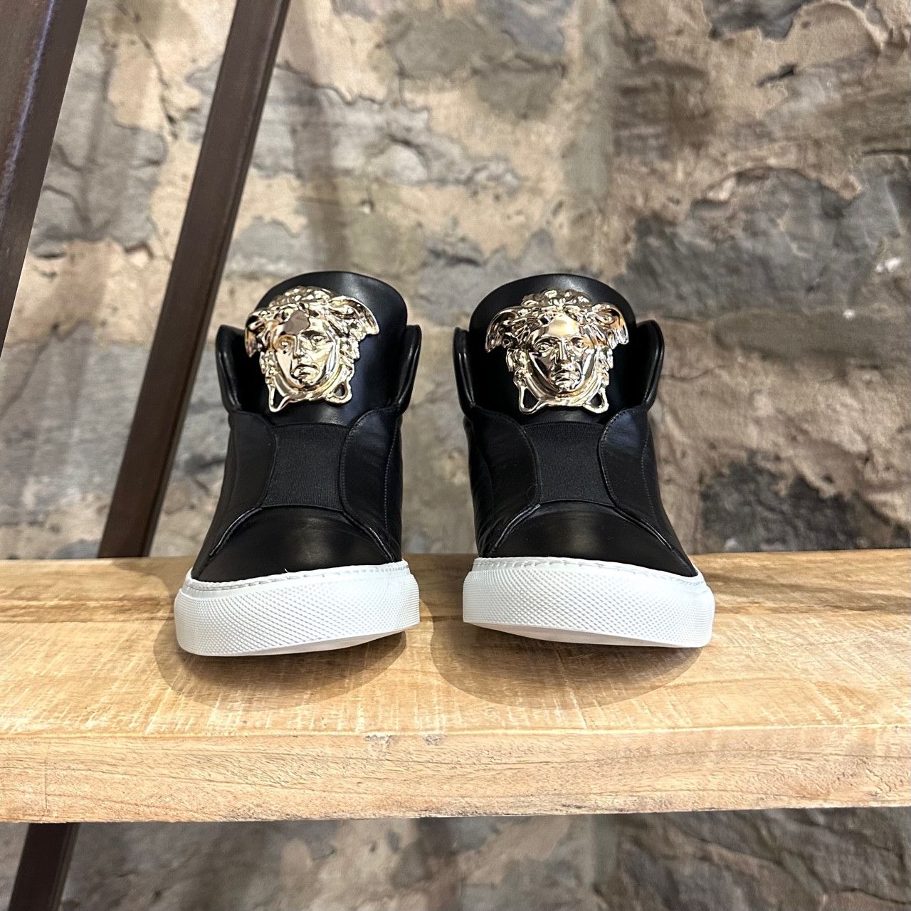Versace Versace Black Leather Palazzo Medusa High-top Sneakers Size US 5.5 / IT 35.5 - 3 Thumbnail