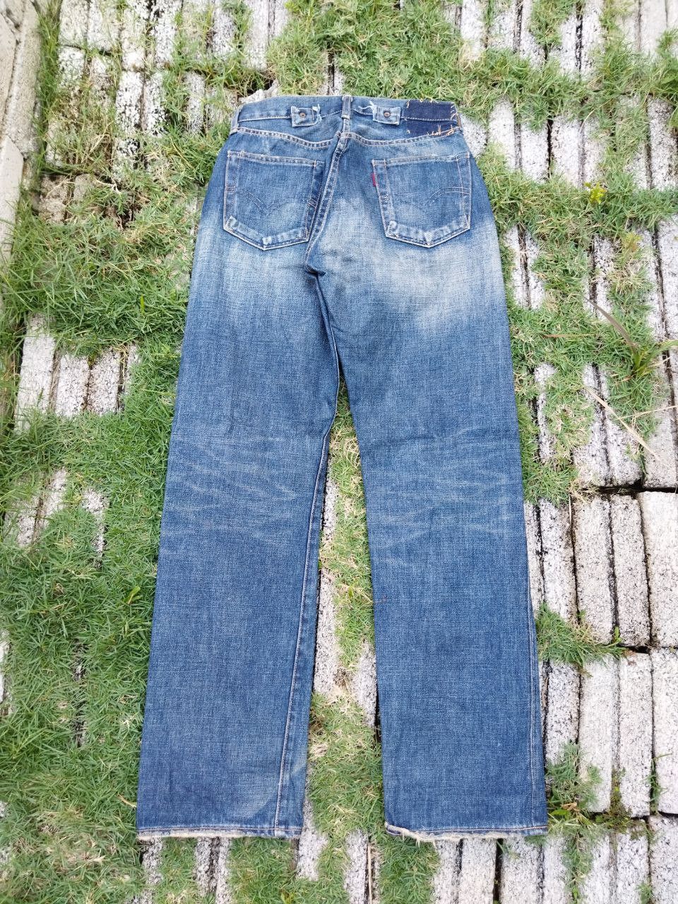Levi's Vintage Clothing Vintage Levis LVC Hidden Rivet Capital E Jeans Size US 31 - 12 Thumbnail