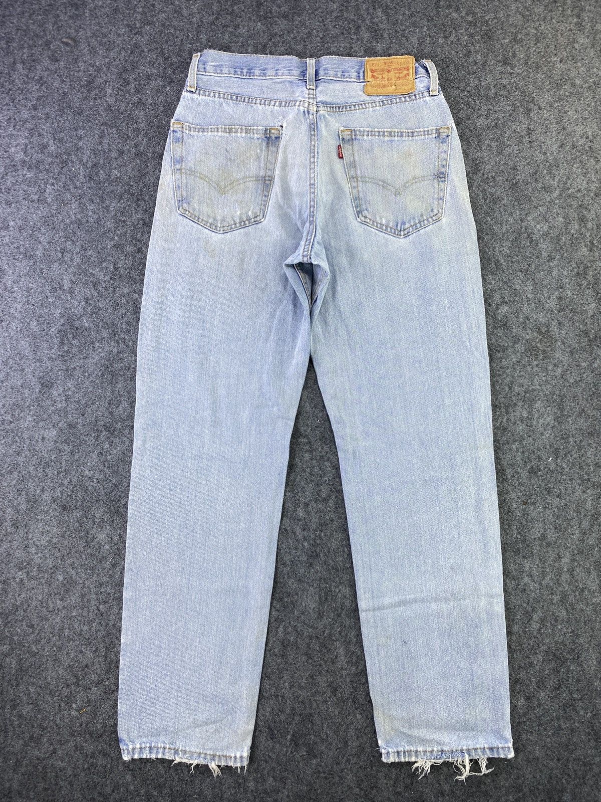 Jean × Levi's × Vintage VINTAGE LEVIS 550 DISTRESS BLUE WASH JEANS - J648 Size US 30 / EU 46 - 2 Thumbnail