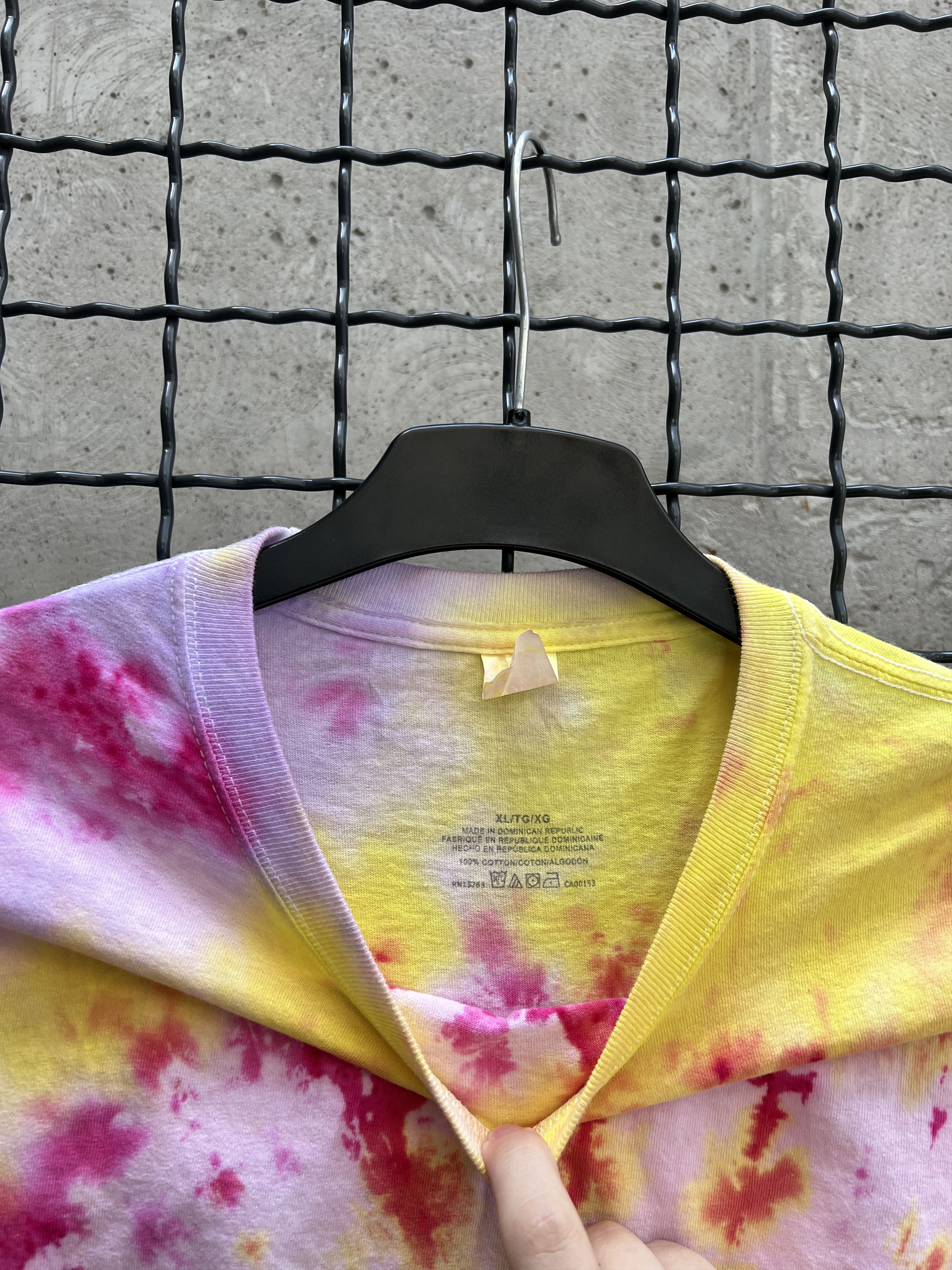 Hanes Vintage 2000s Hanes Tie Dye T-Shirt Size US XL / EU 56 / 4 - 4 Thumbnail