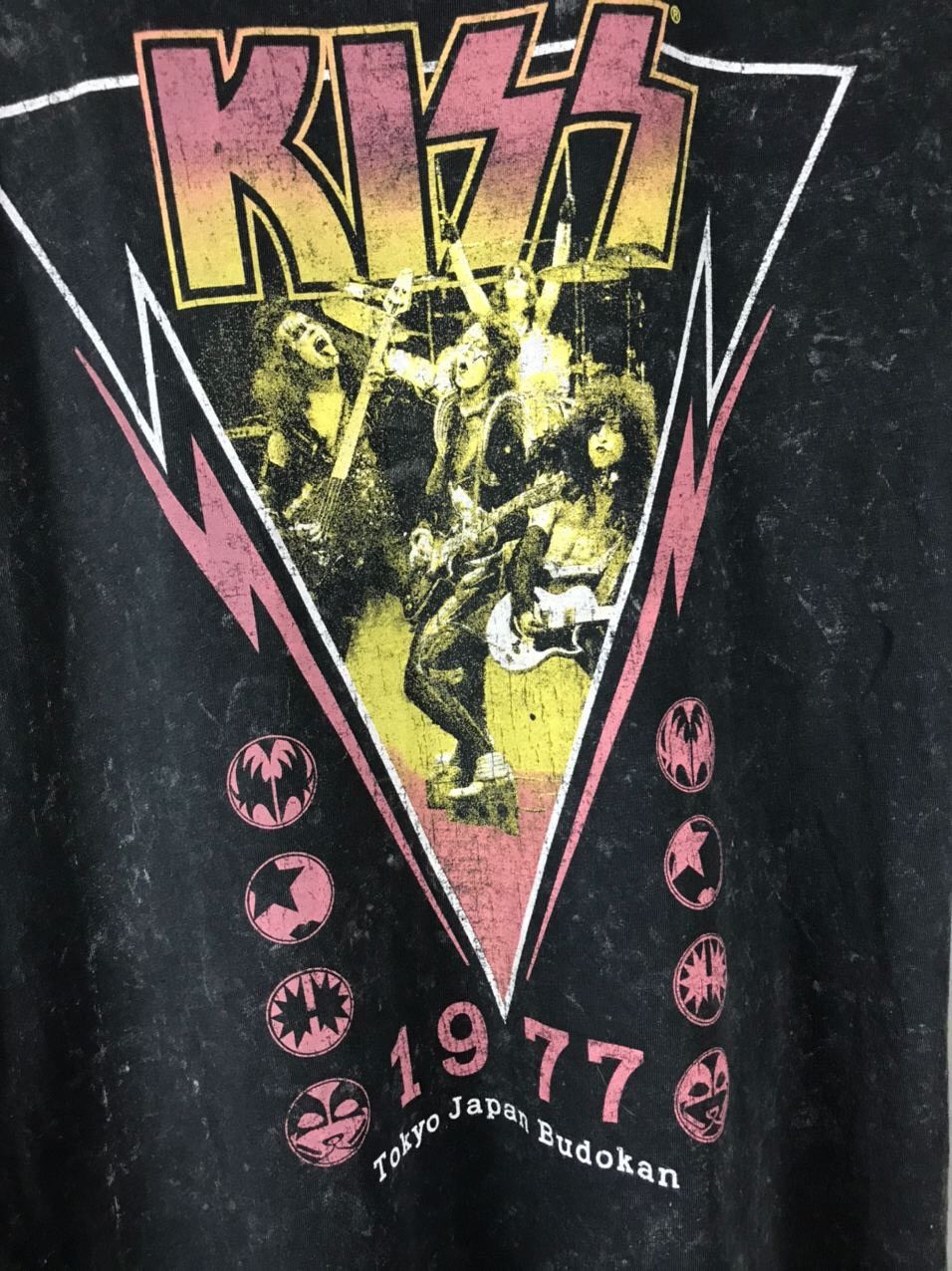Band Tees Kiss vintage rock band tee Size US S / EU 44-46 / 1 - 4 Thumbnail