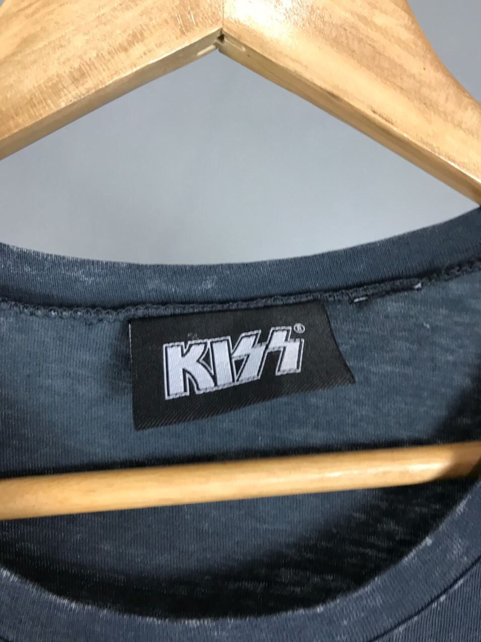 Band Tees Kiss vintage rock band tee Size US S / EU 44-46 / 1 - 5 Thumbnail