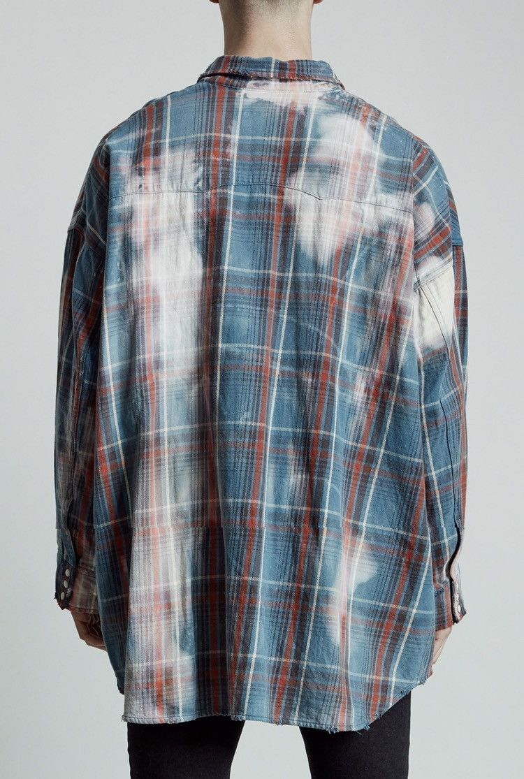 R13 Bleached oversized cowboy shirt. Small Size US S / EU 44-46 / 1 - 2 Thumbnail