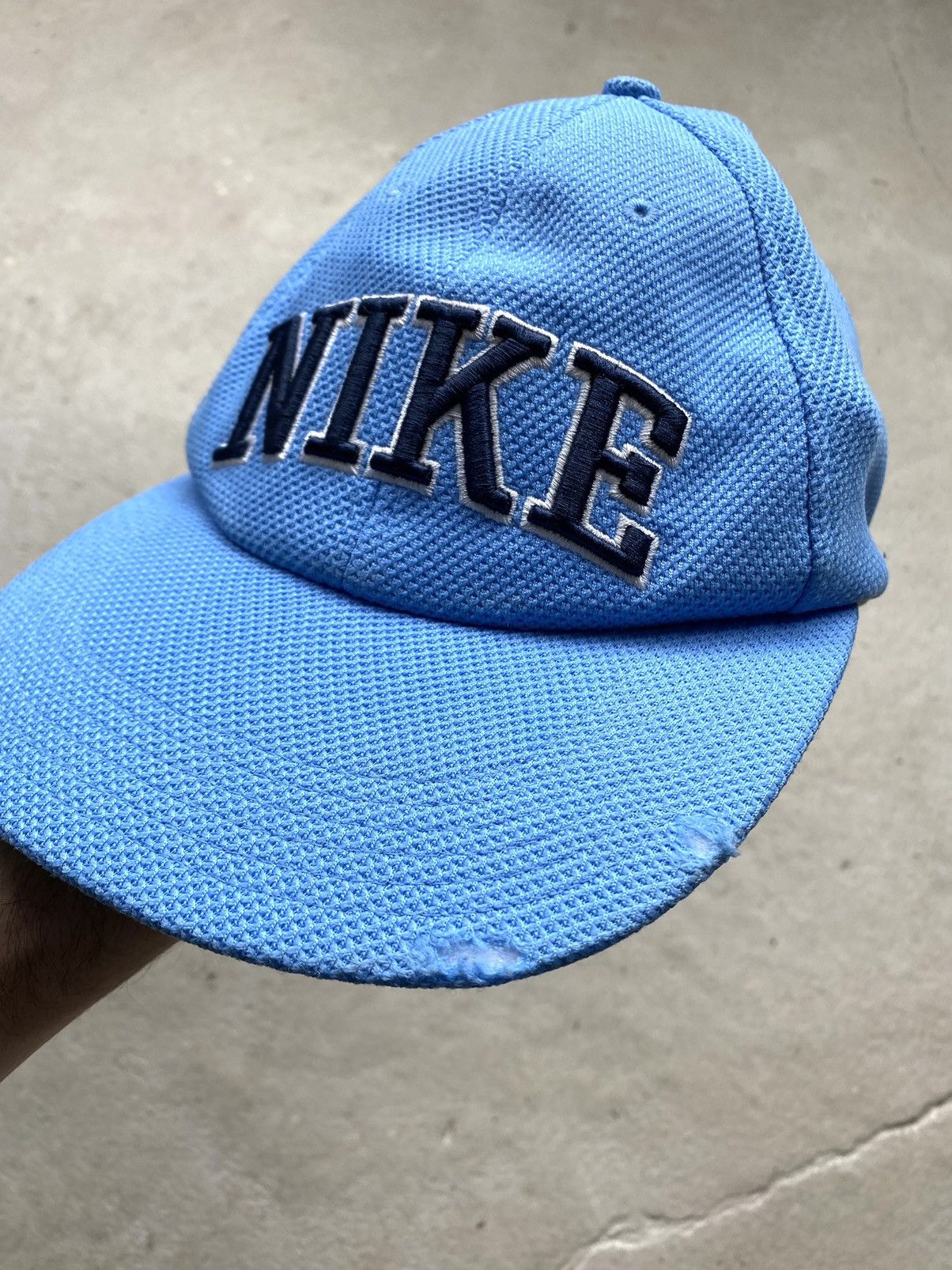 Nike Y2K 90’s Vintage Nike Cap CW21 Size ONE SIZE - 2 Thumbnail