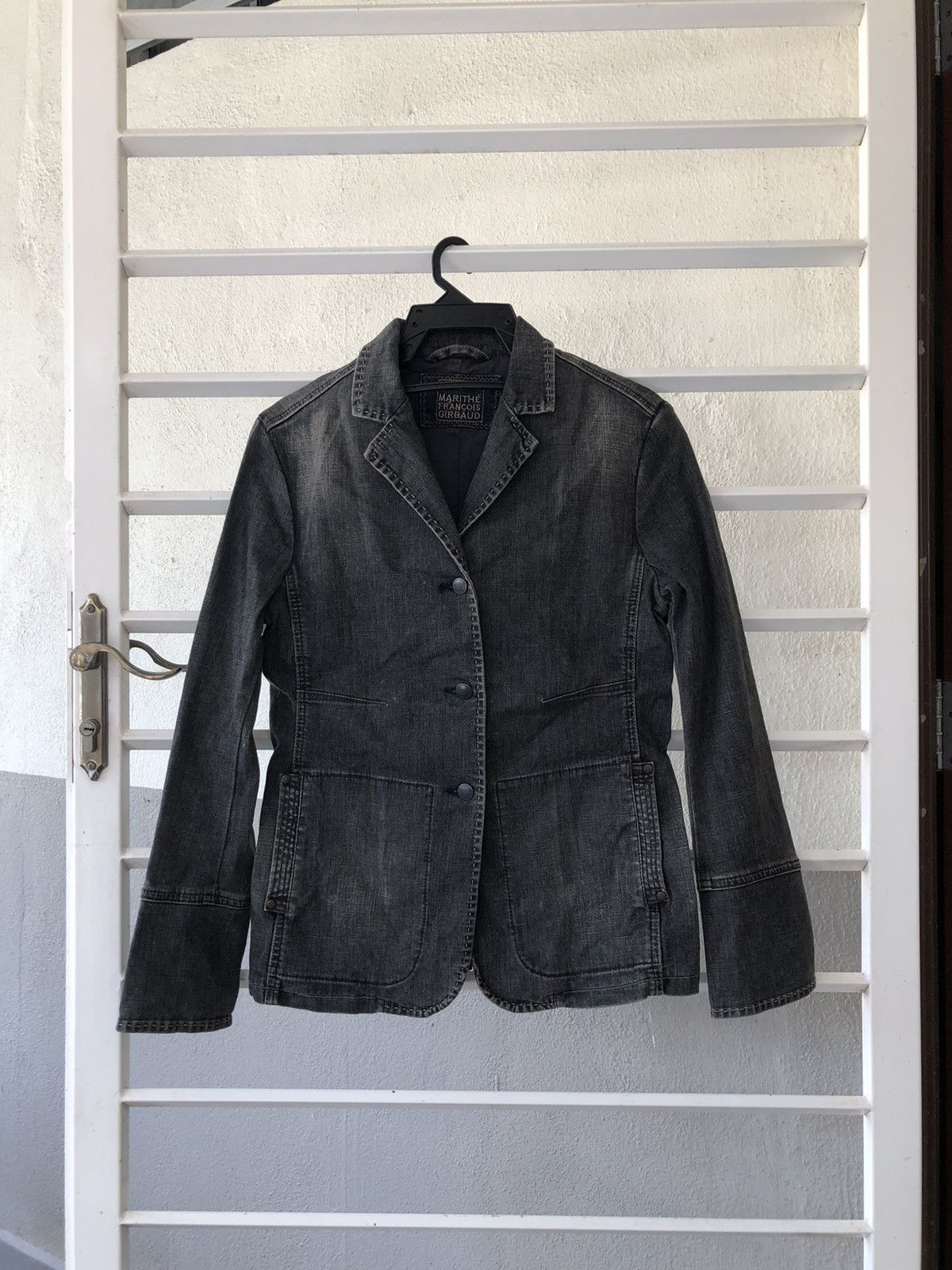Marithe + Francois Girbaud Marithe Francois Girbaud denim blazer Size US M / EU 48-50 / 2 - 1 Thumbnail