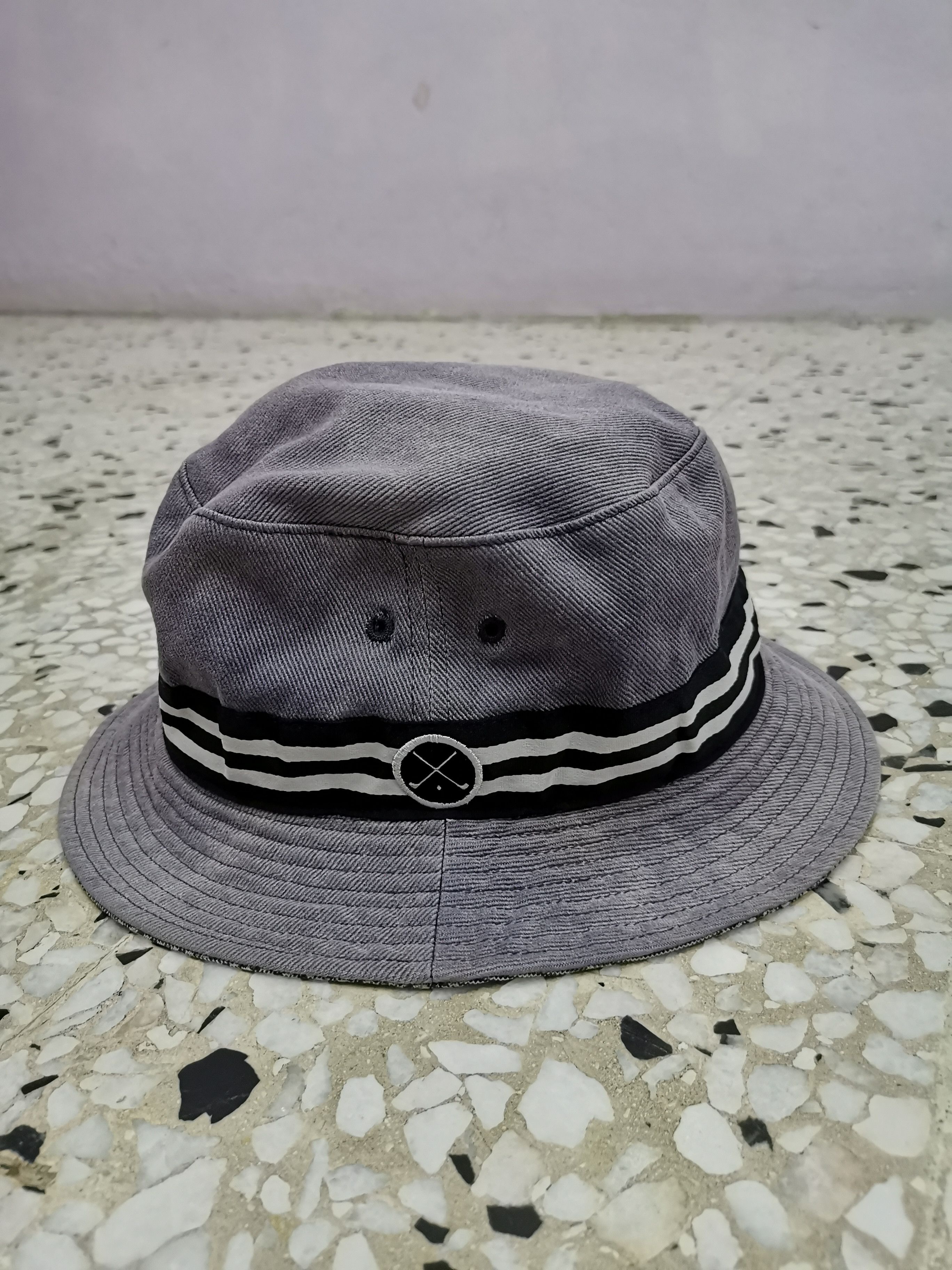 Nike Vintage Nike Golf Reversible Bucket Hat Size ONE SIZE - 4 Thumbnail