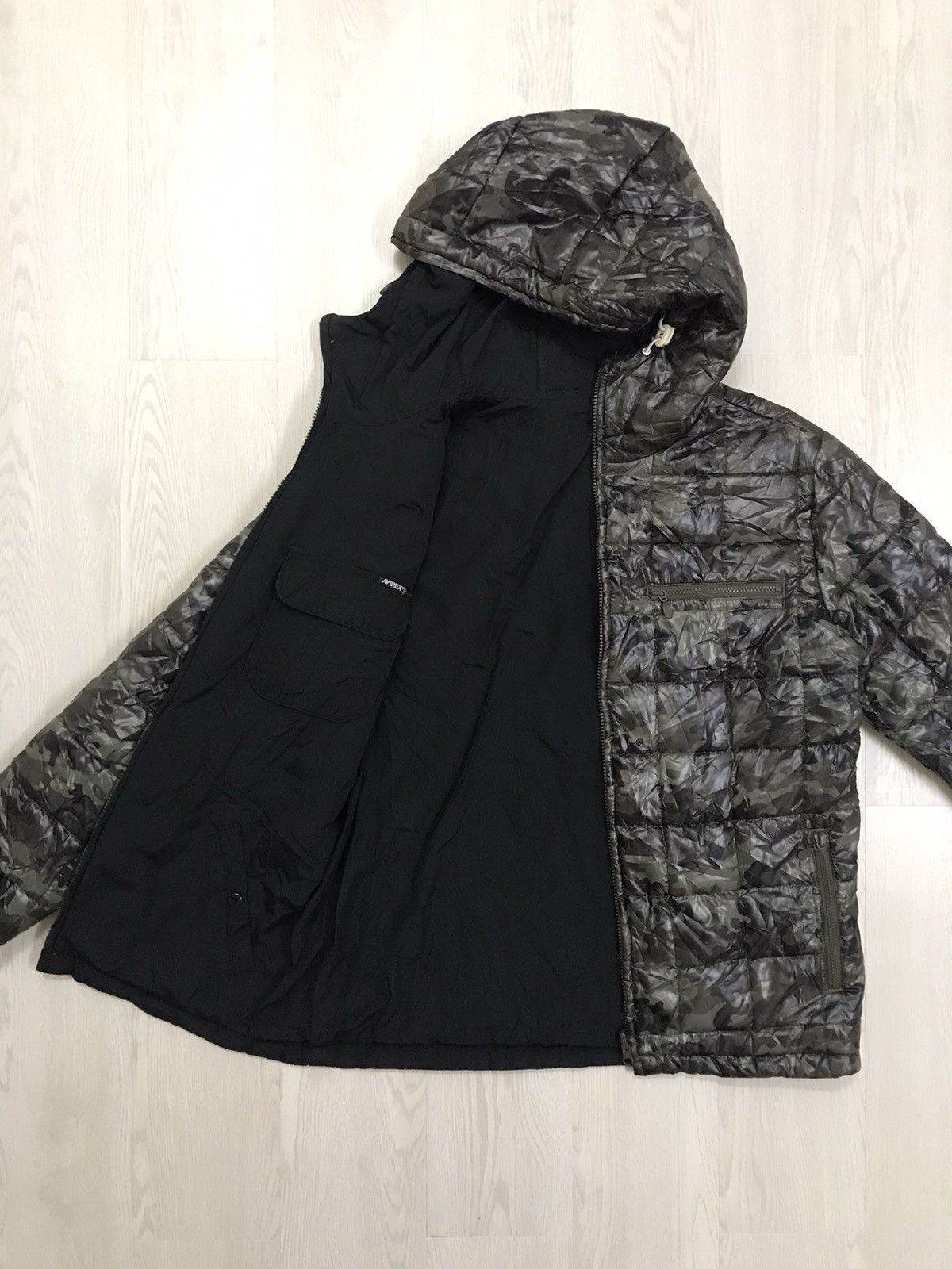 Avirex × Vintage Vintage Avirex Military Jacket Camouflage Reversible Size US L / EU 52-54 / 3 - 10 Thumbnail