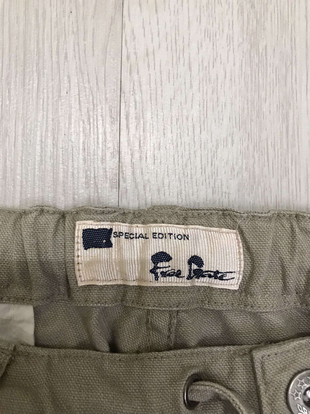 Japanese Brand × Seditionaries × Vintage Vintage Cargo Pants Special Edition Military Cargo Pants Size US 35 - 7 Thumbnail