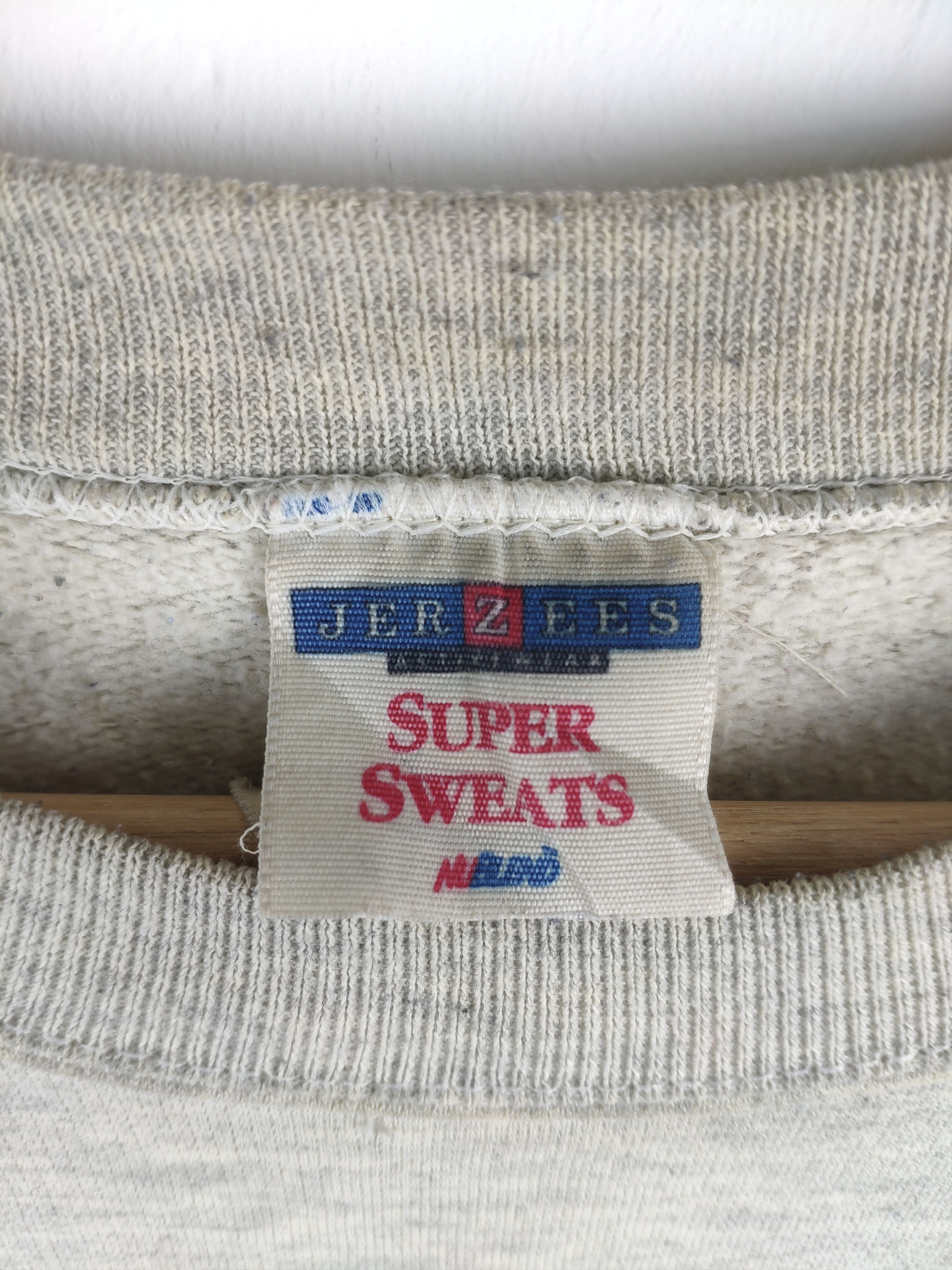 Jerzees × Vintage Vintage Jerzees Sweatshirt Army Crewneck Size US M / EU 48-50 / 2 - 4 Thumbnail