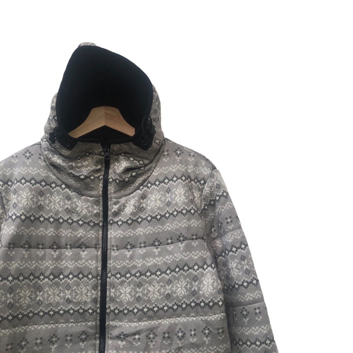 Big John 📣JOHN BULL INTERNATIONAL PUFFER NATIVE PRINTED Size US M / EU 48-50 / 2 - 4 Thumbnail
