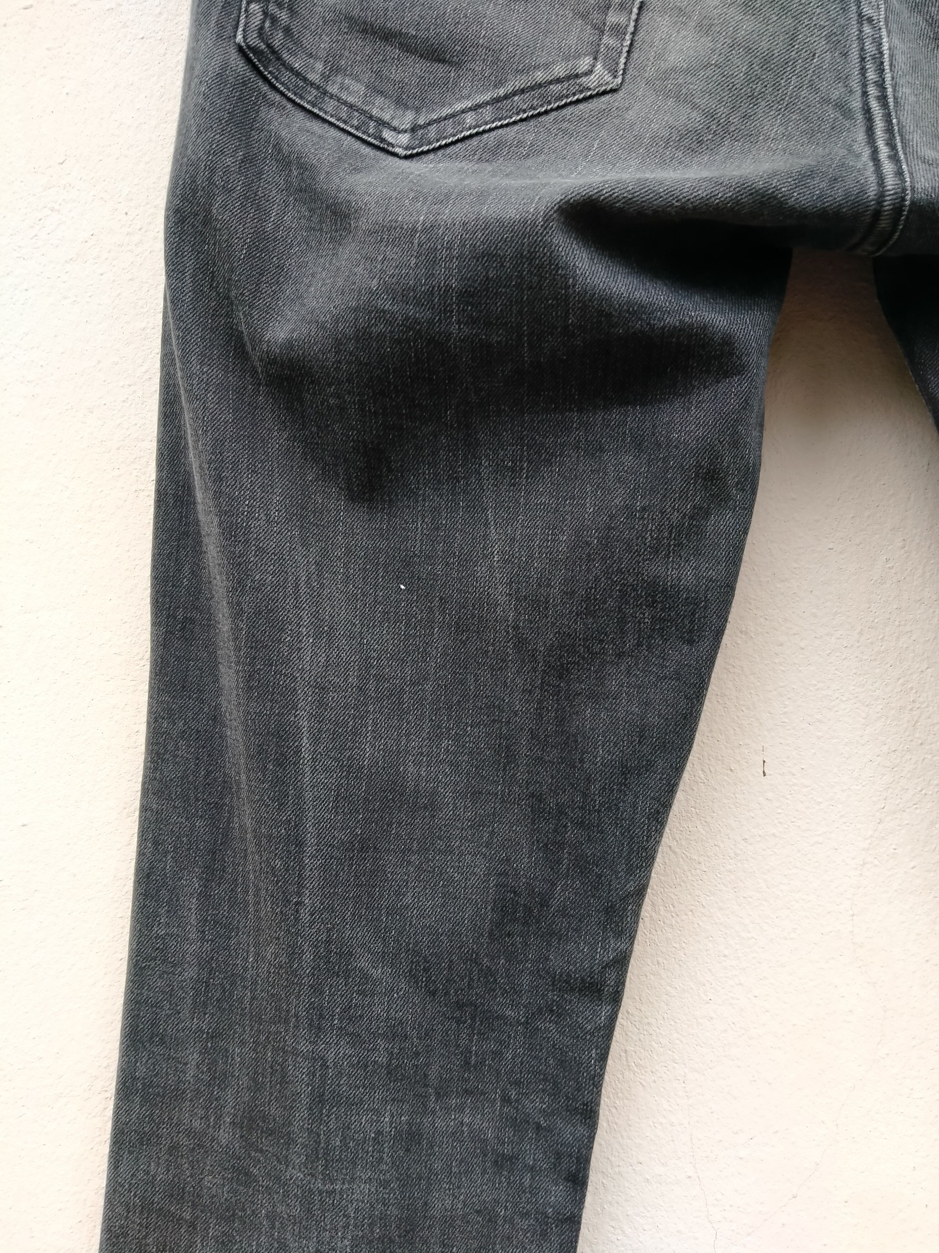 Acne Studios Vintage Acne Studio Distressed Black Faded Jeans Size US 31 - 12 Thumbnail