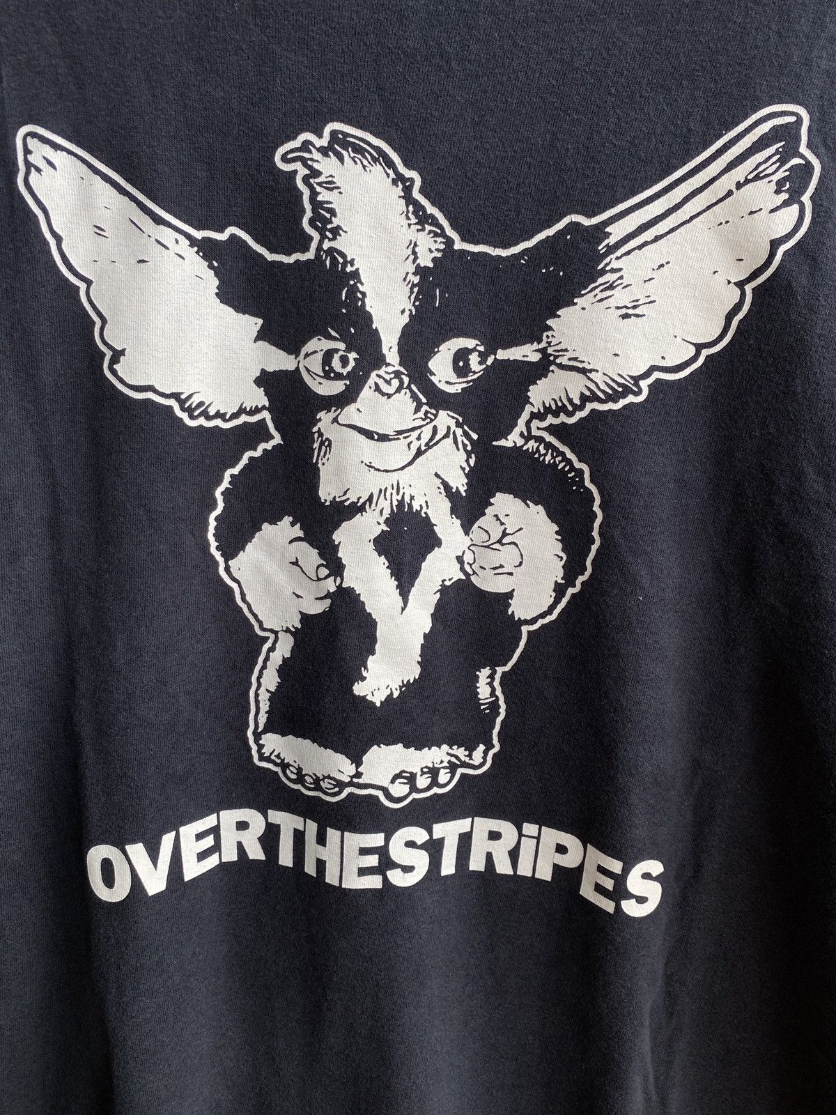 OVER THE STRiPES × Vintage Vintage Gremlins movie tee Size US L / EU 52-54 / 3 - 6 Thumbnail