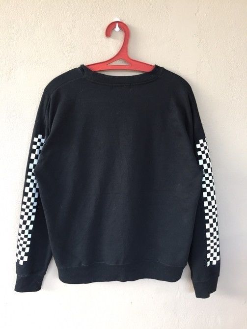 Airwalk × Japanese Brand Sweatshirt AirWalk Box Logo Skateboard 2005’s Size US M / EU 48-50 / 2 - 3 Thumbnail