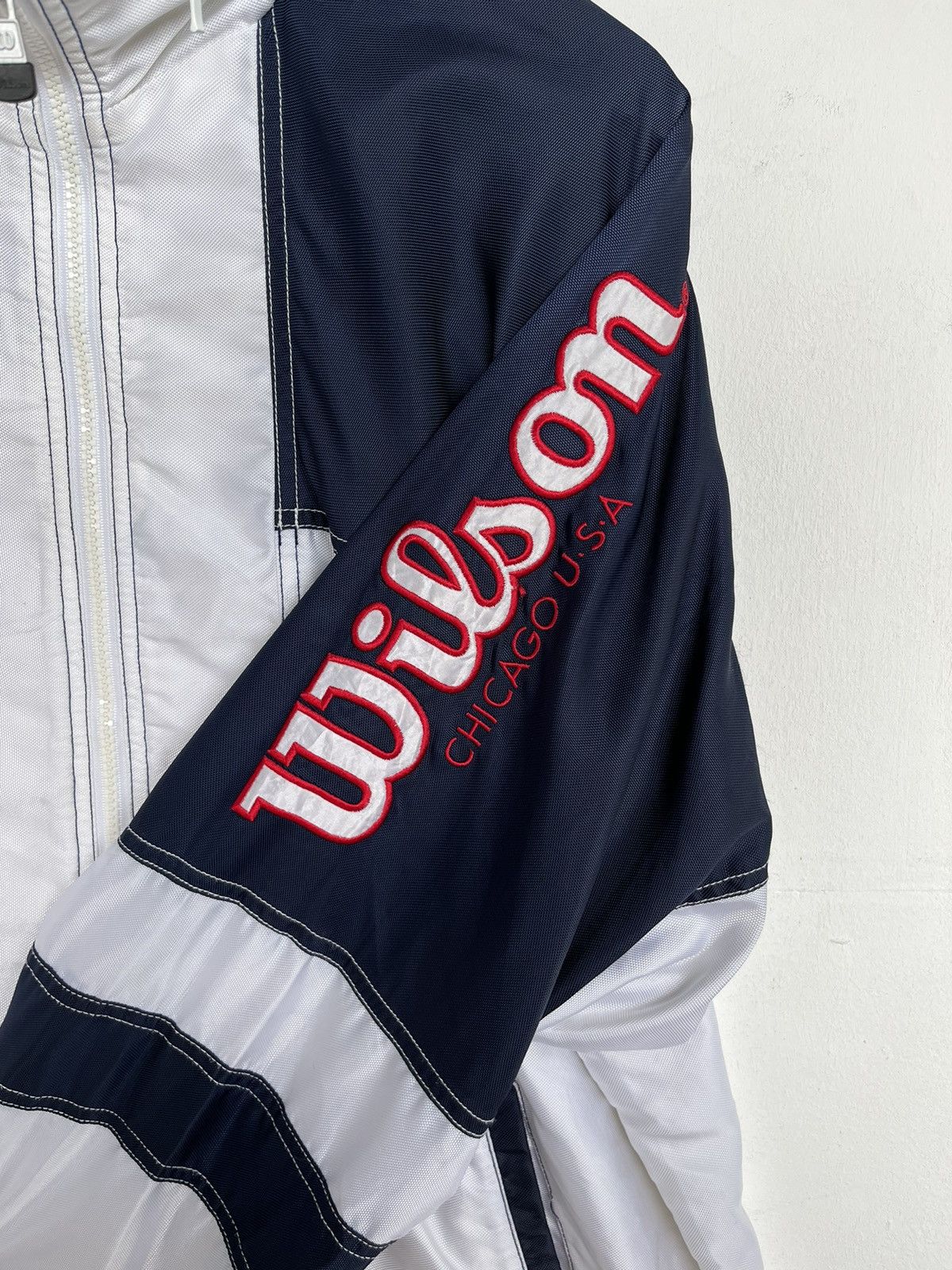 Vintage Vintage Wilson Windbreaker Jacket Size US L / EU 52-54 / 3 - 3 Thumbnail