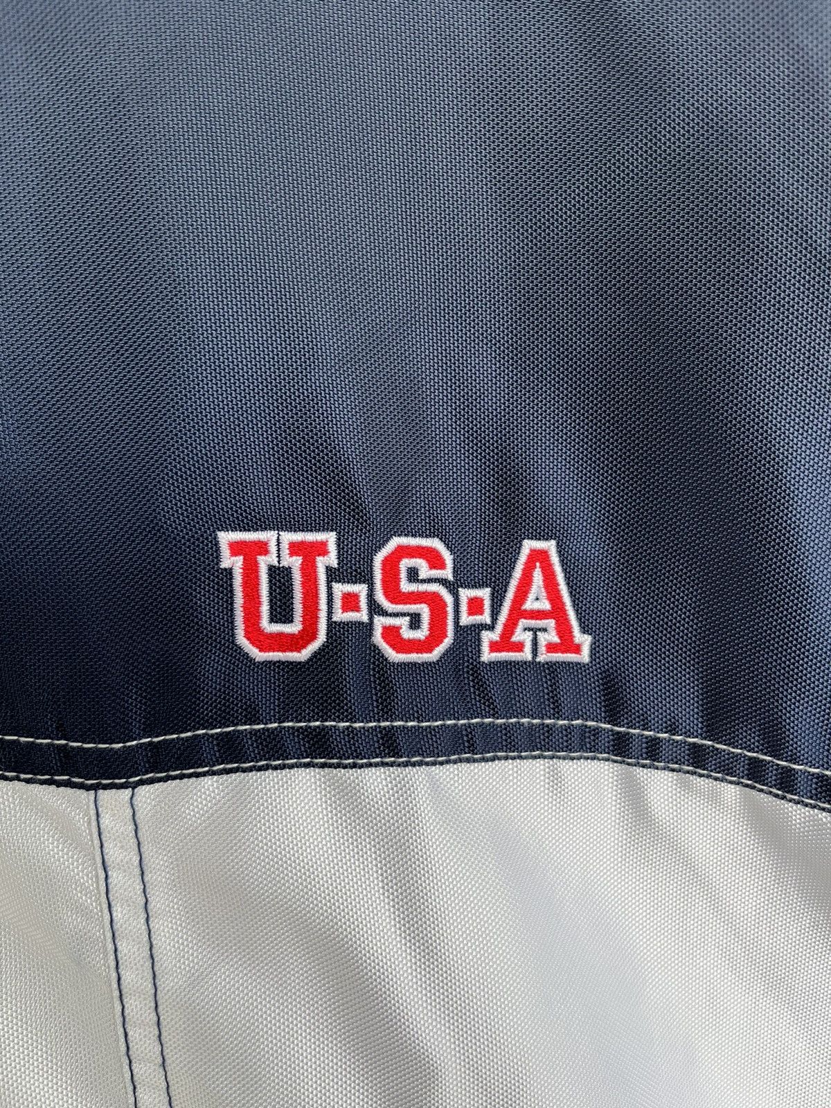 Vintage Vintage Wilson Windbreaker Jacket Size US L / EU 52-54 / 3 - 9 Thumbnail