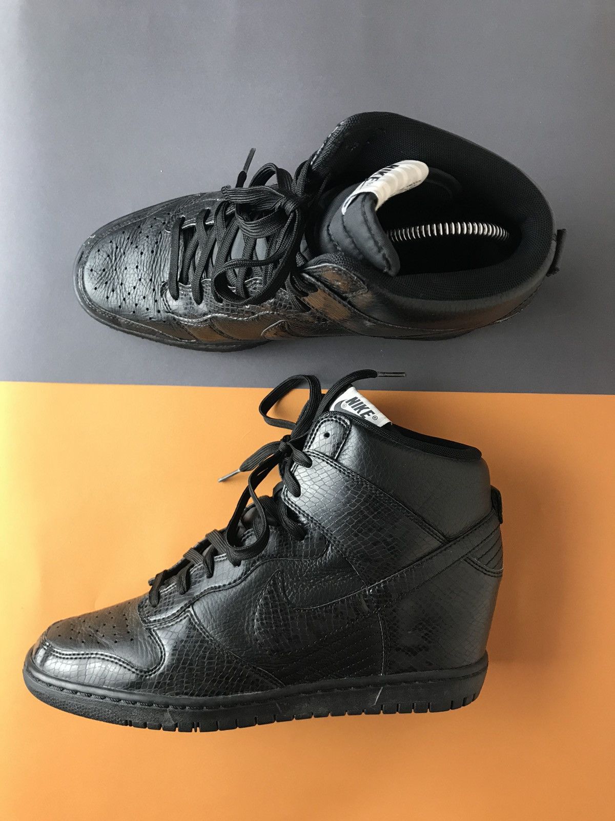 Nike sky high dunks snake best sale