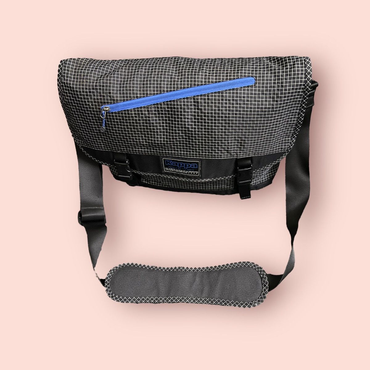 Japanese Brand × Kappa VINTAGE KAPPA CROSSBODY SLING UTILITY LAPTOP MESSENGER BAG Size ONE SIZE - 10 Thumbnail