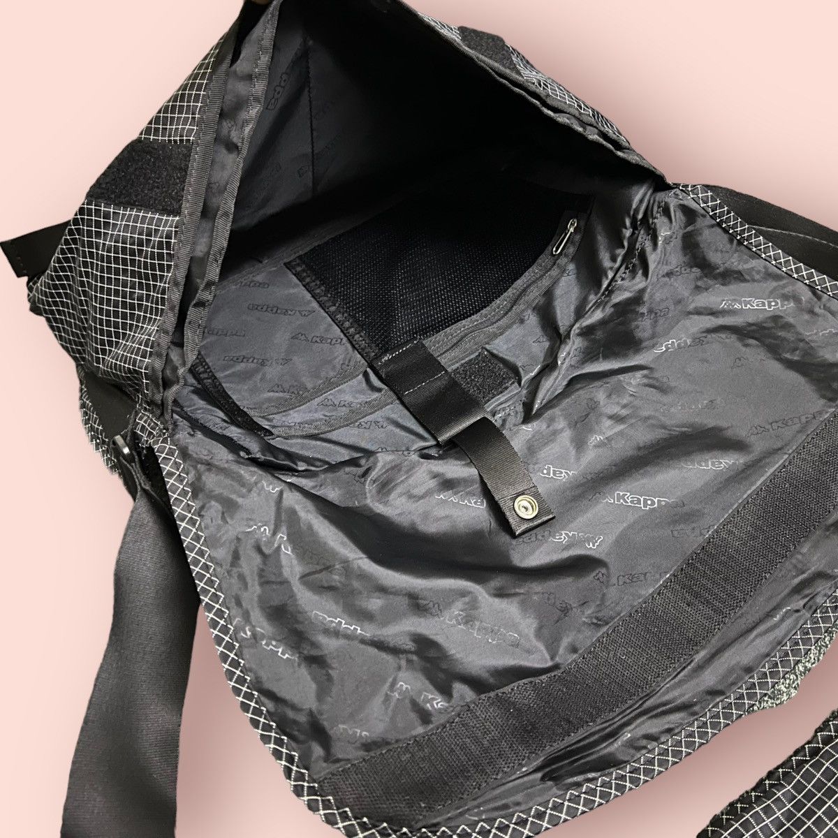 Japanese Brand × Kappa VINTAGE KAPPA CROSSBODY SLING UTILITY LAPTOP MESSENGER BAG Size ONE SIZE - 20 Thumbnail