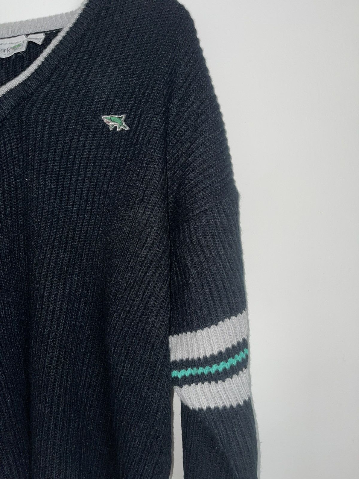 Japanese Brand Vintage Le Shark sweater Size US L / EU 52-54 / 3 - 2 Thumbnail