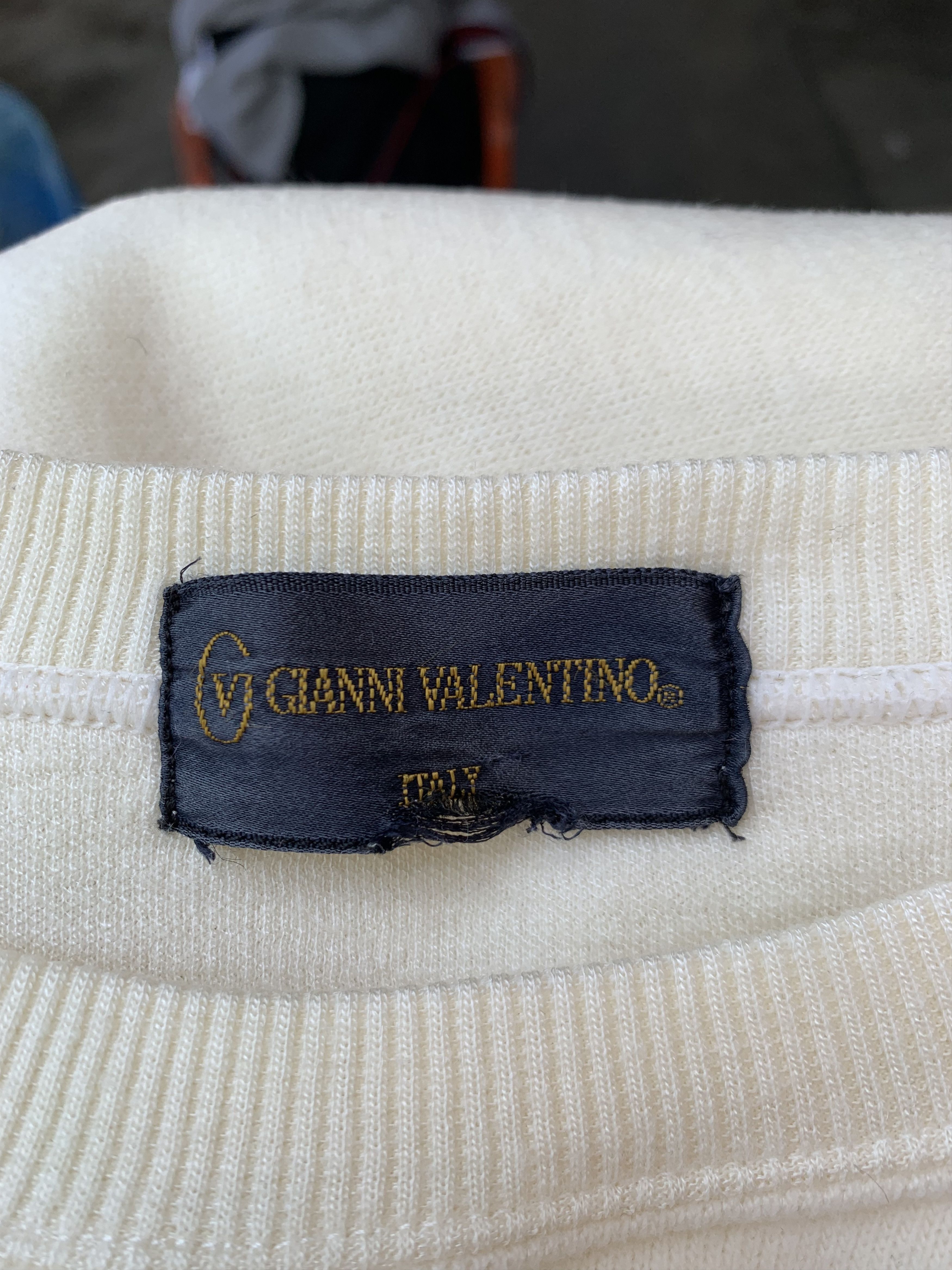Gianni Valentino Vintage Gianni Valentino Embroidery Logo Sweatshirt Size US M / EU 48-50 / 2 - 8 Thumbnail