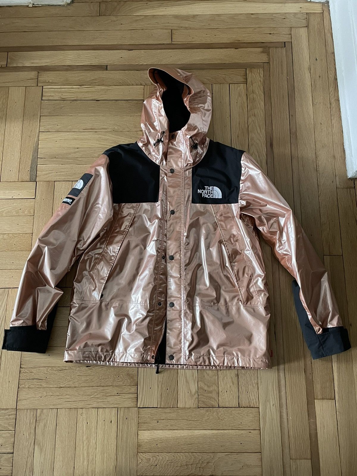 Rose gold supreme hot sale north face