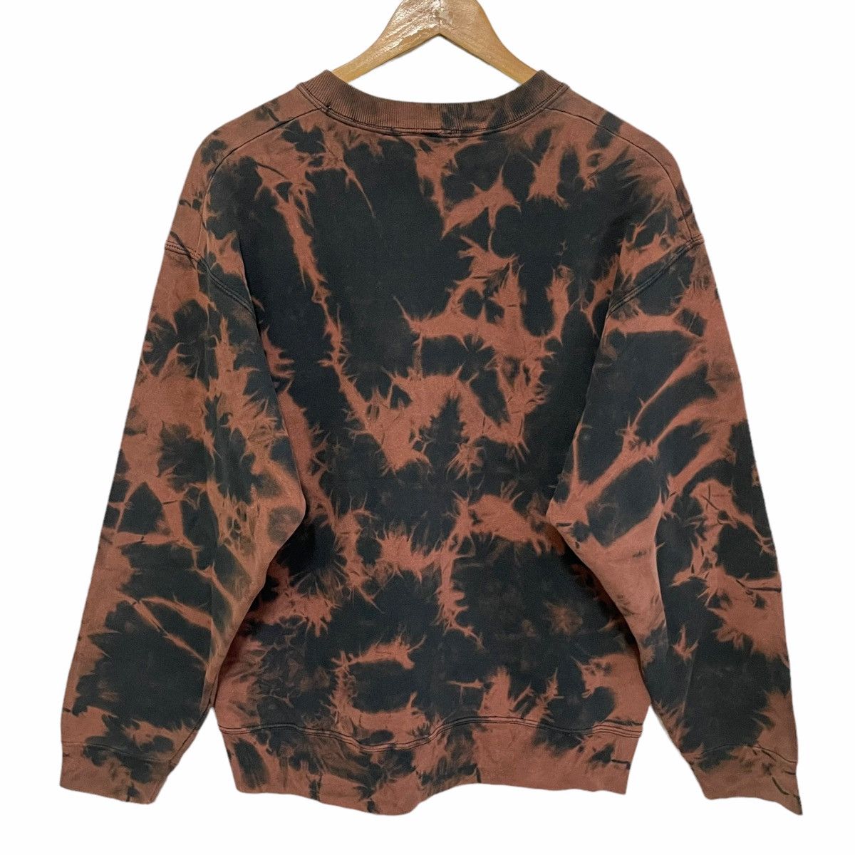 Nike RARE 💥NIKE CUSTOM LIGHTING VINTAGE SWEATSHIRT Size US M / EU 48-50 / 2 - 6 Thumbnail