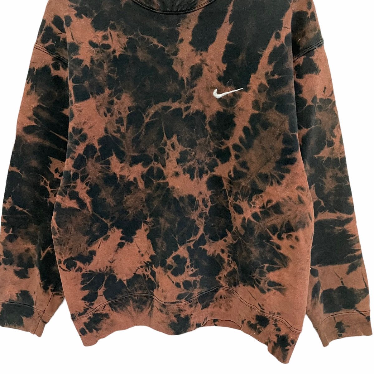 Nike RARE 💥NIKE CUSTOM LIGHTING VINTAGE SWEATSHIRT Size US M / EU 48-50 / 2 - 5 Thumbnail